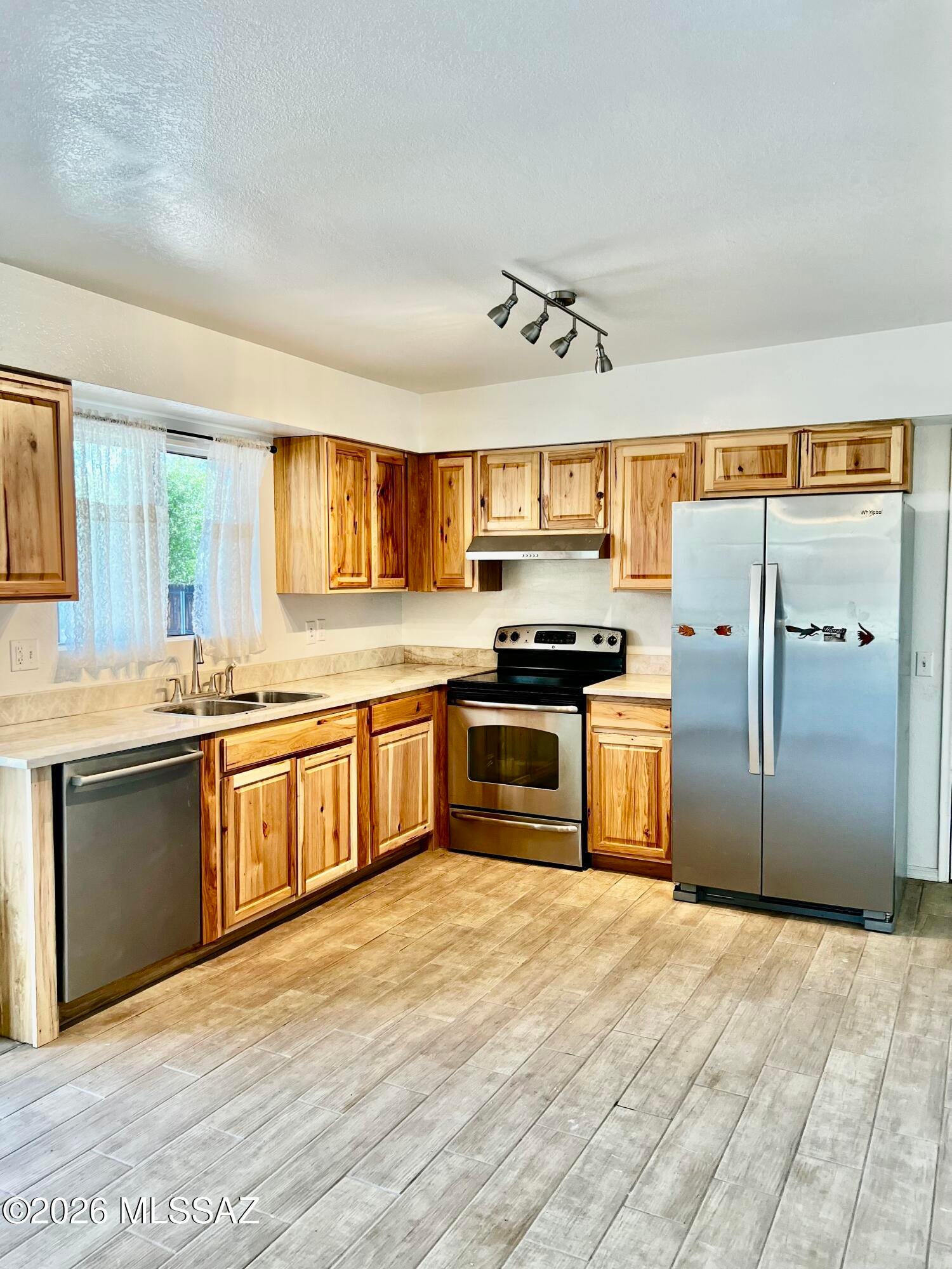 New Day West (1-105) - Residential