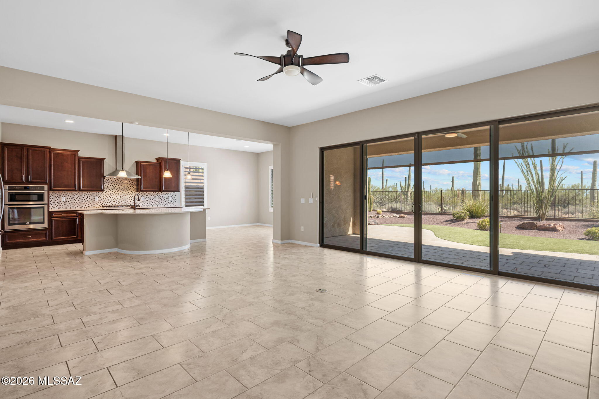Del Webb At Dove Mountain SQ20131930189 - Residential