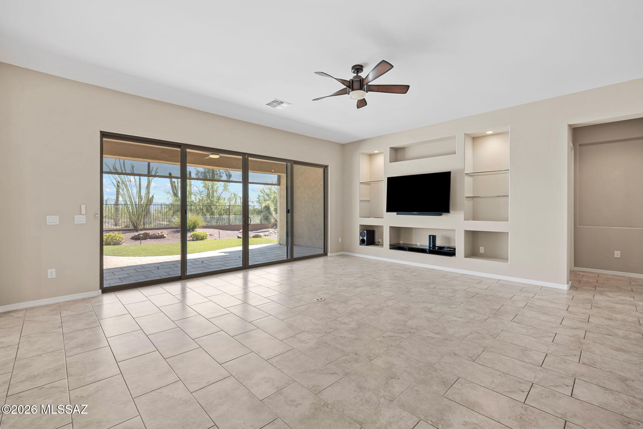 Del Webb At Dove Mountain SQ20131930189 - Residential