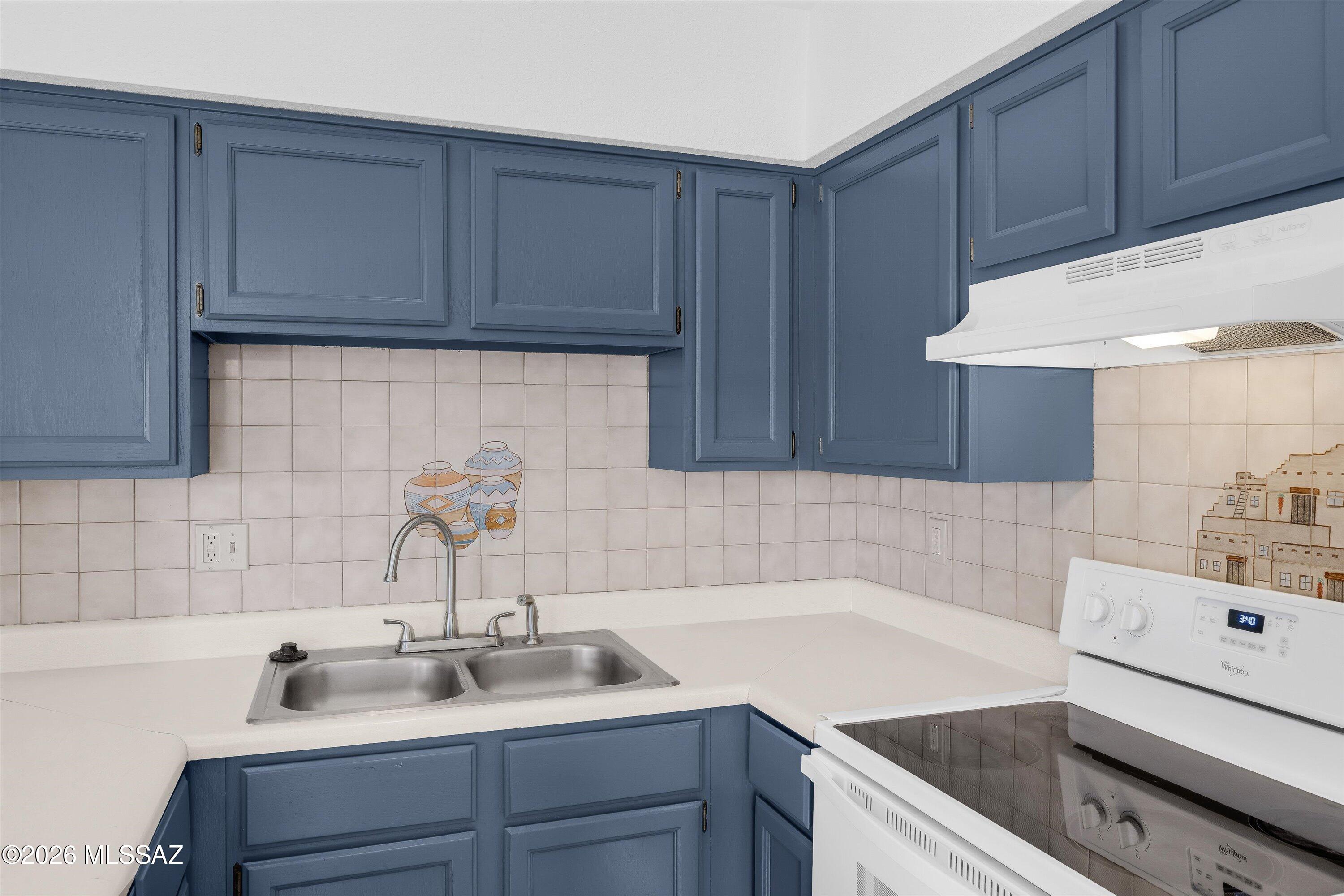 Saddlewood Villas (1-102) - Residential