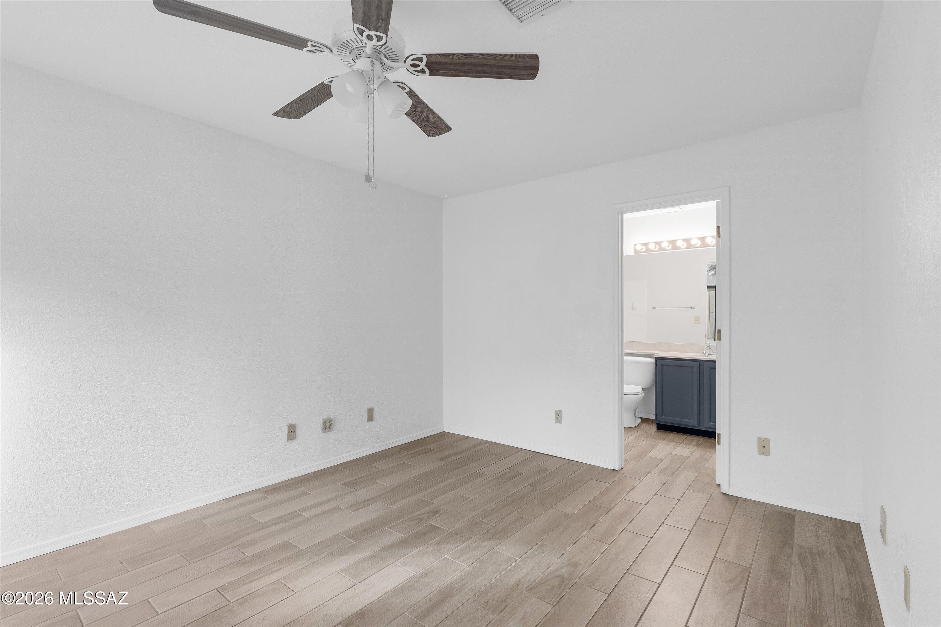 Saddlewood Villas (1-102) - Residential