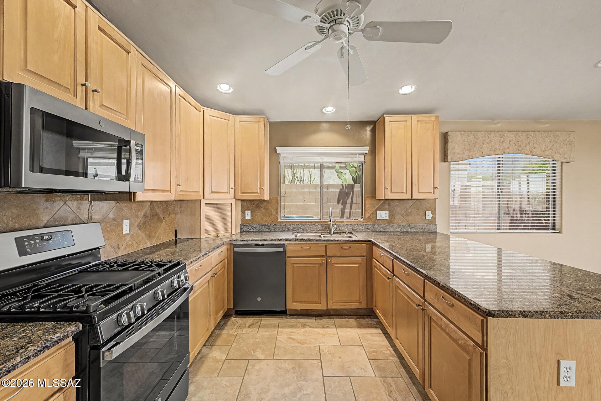 Monterra Knolls (1-169) - Residential