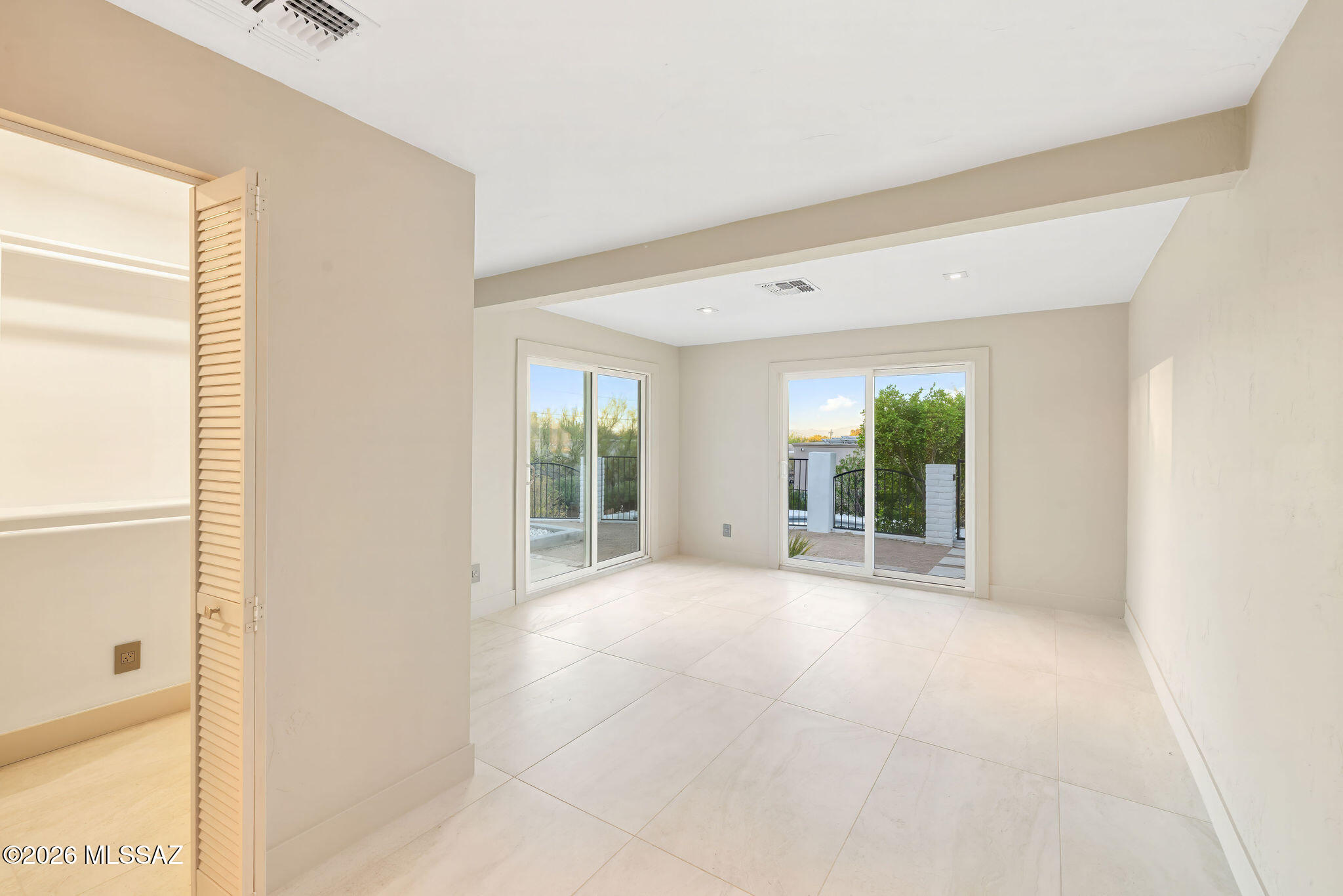 Santa Catalina Estates NO. 4 (1-180) - Residential