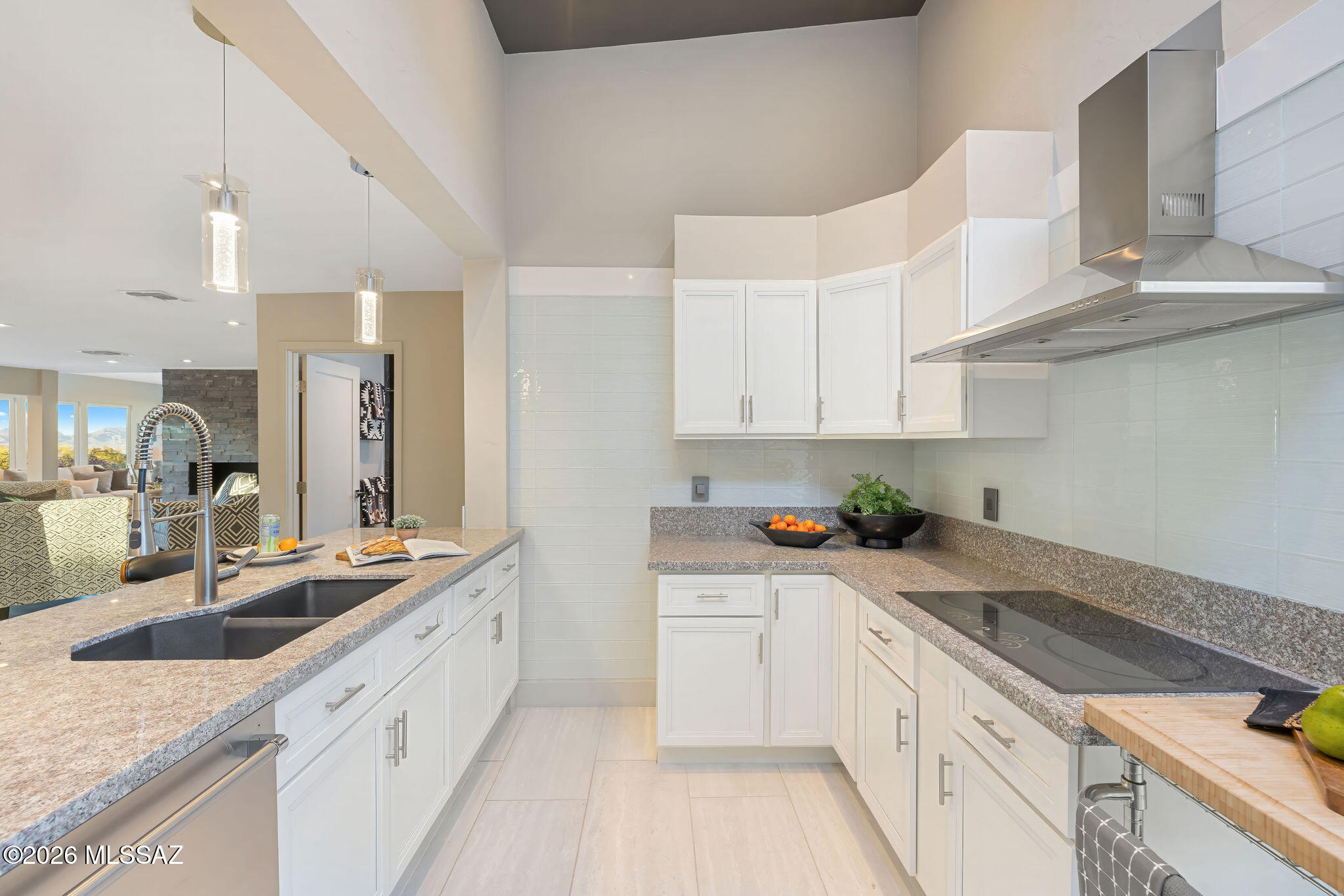 Santa Catalina Estates NO. 4 (1-180) - Residential