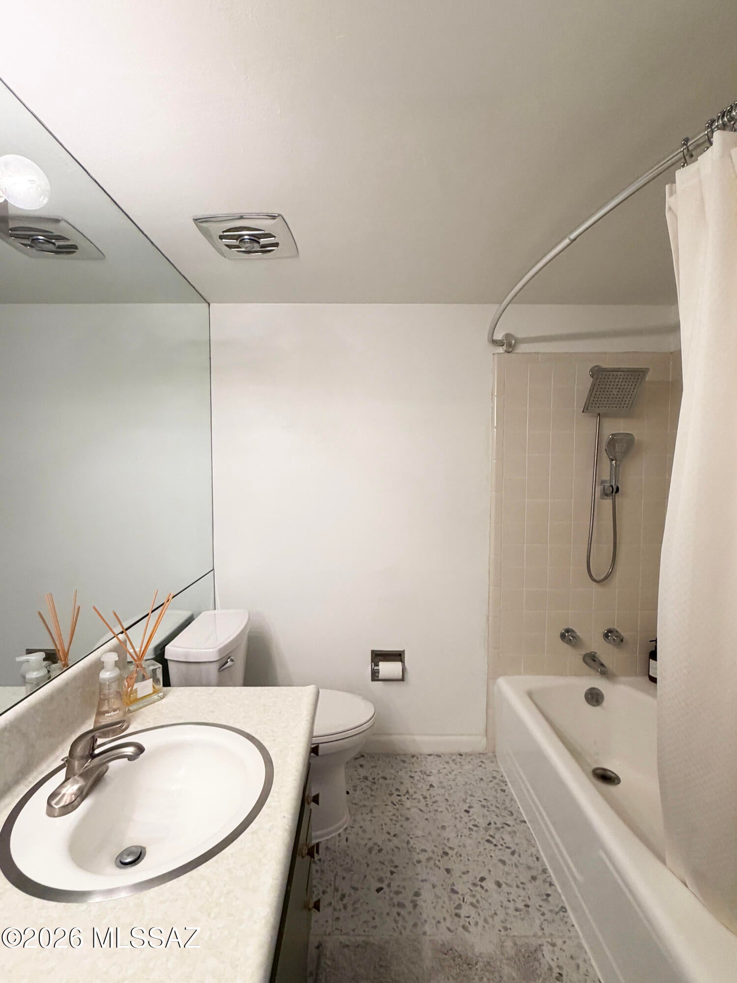 Casa Loma Estates - Residential