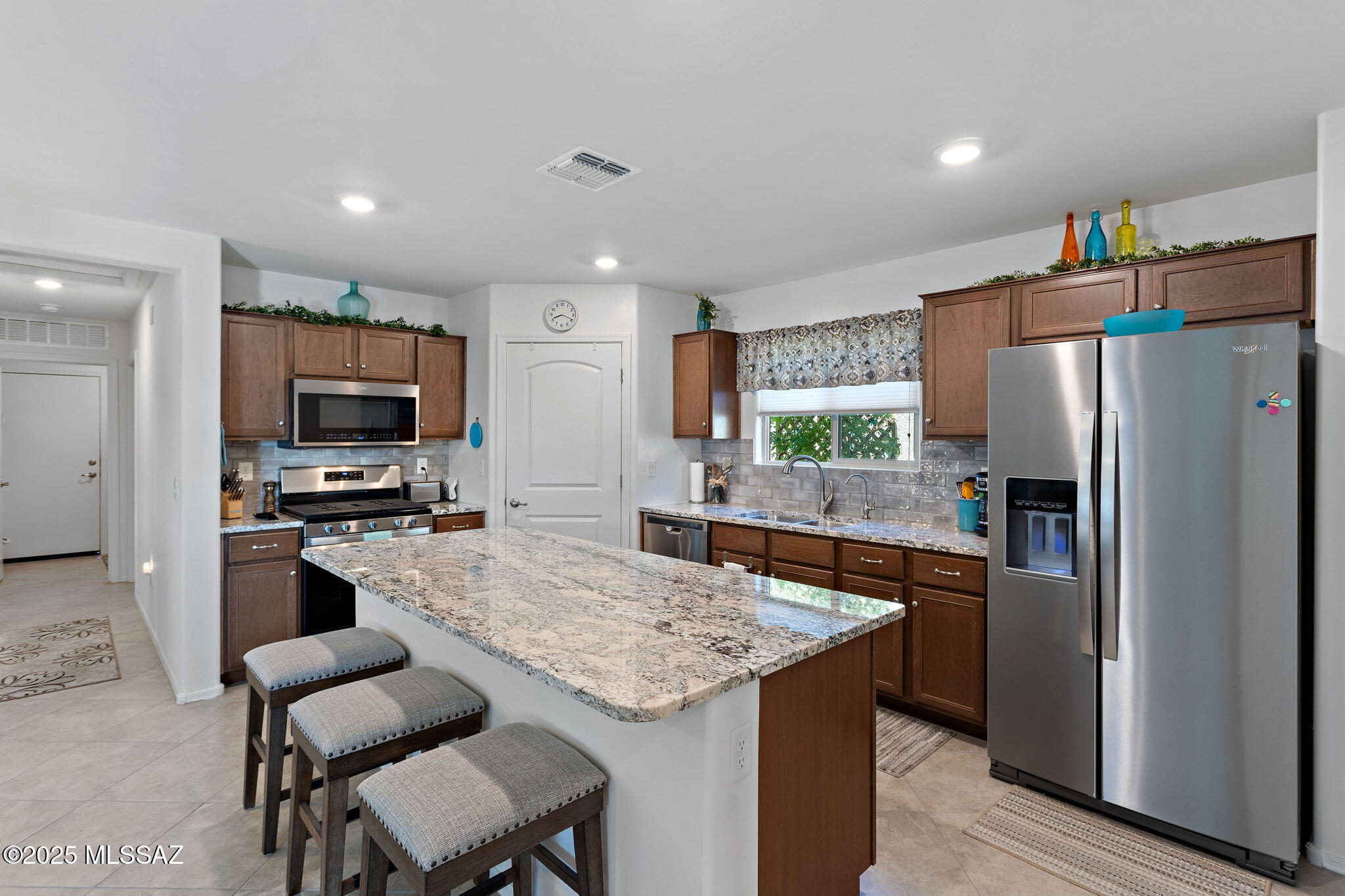 Vista Del Oro (1-108) - Residential
