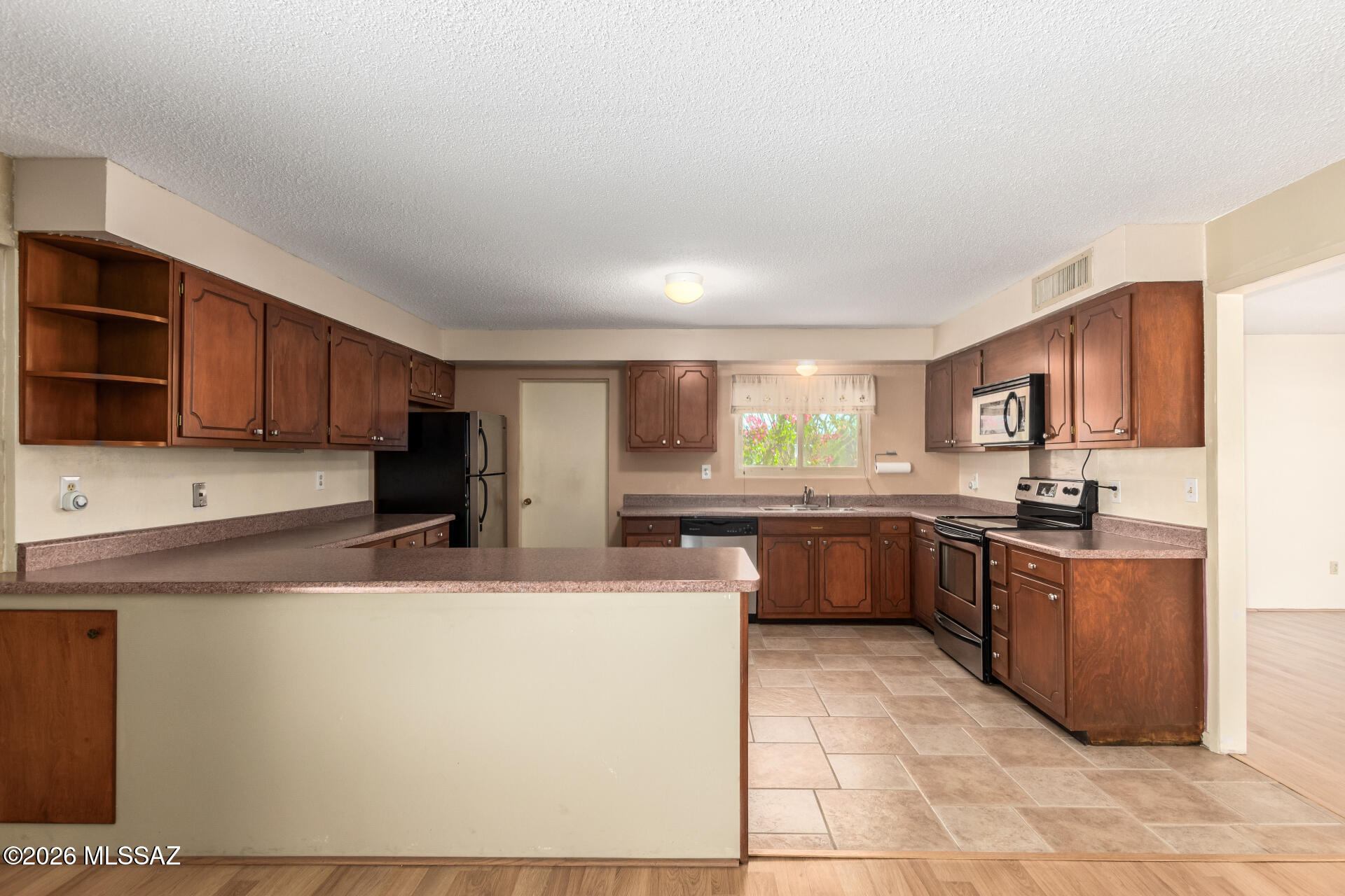 Las Brisas Estates NO. 1 (16-20 & 23-31) - Residential