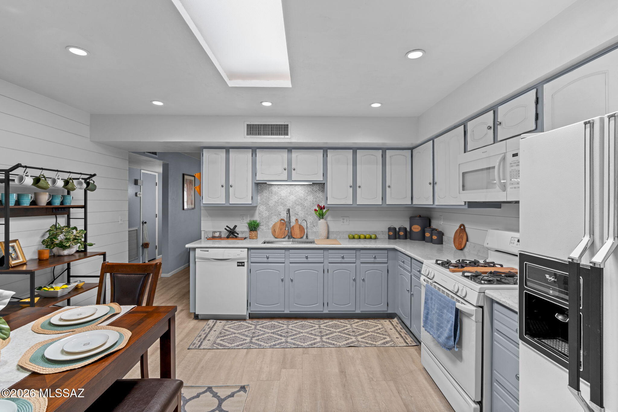 Desert Palm Townhouses (1-61) - Residential