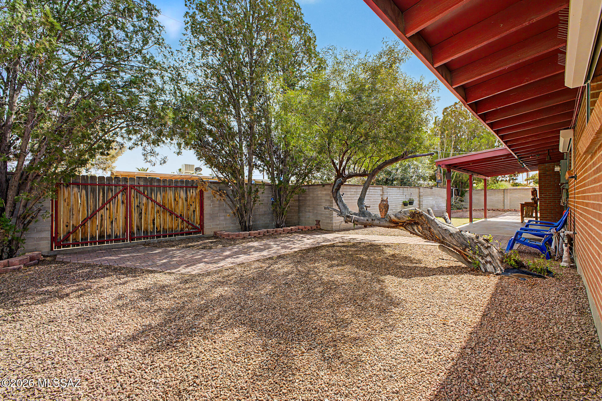 Longview Estates (194-470) - Residential
