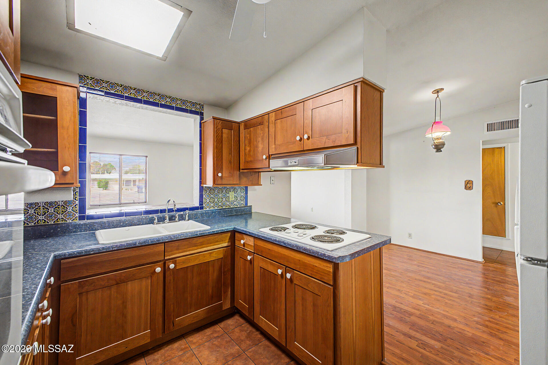 Longview Estates (194-470) - Residential