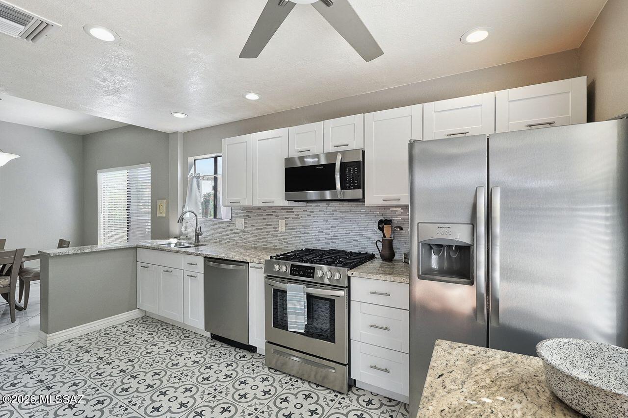 Lambert Lane (1-120) - Residential