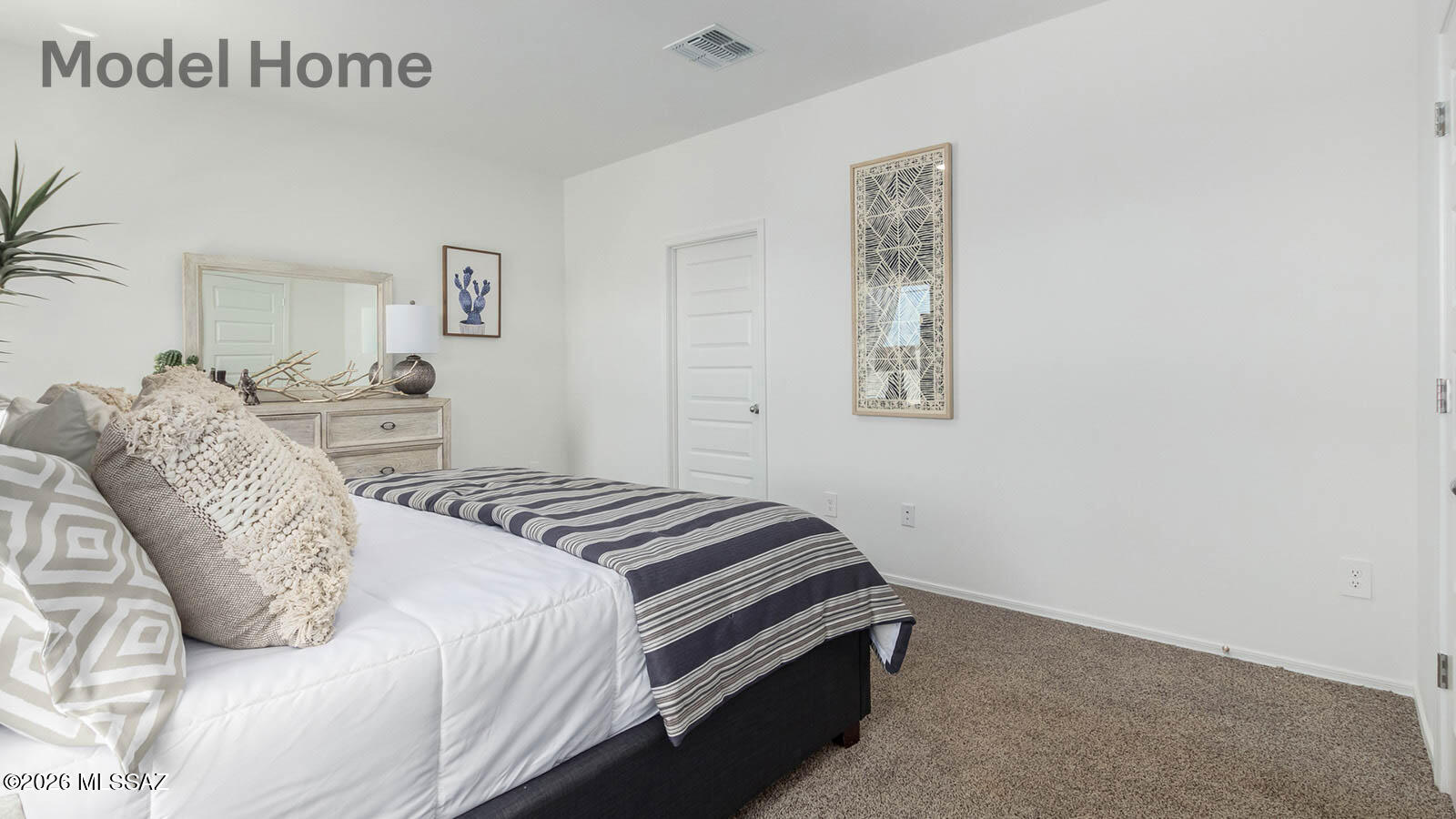 Saguaro Bloom SQ20180540069 - Residential