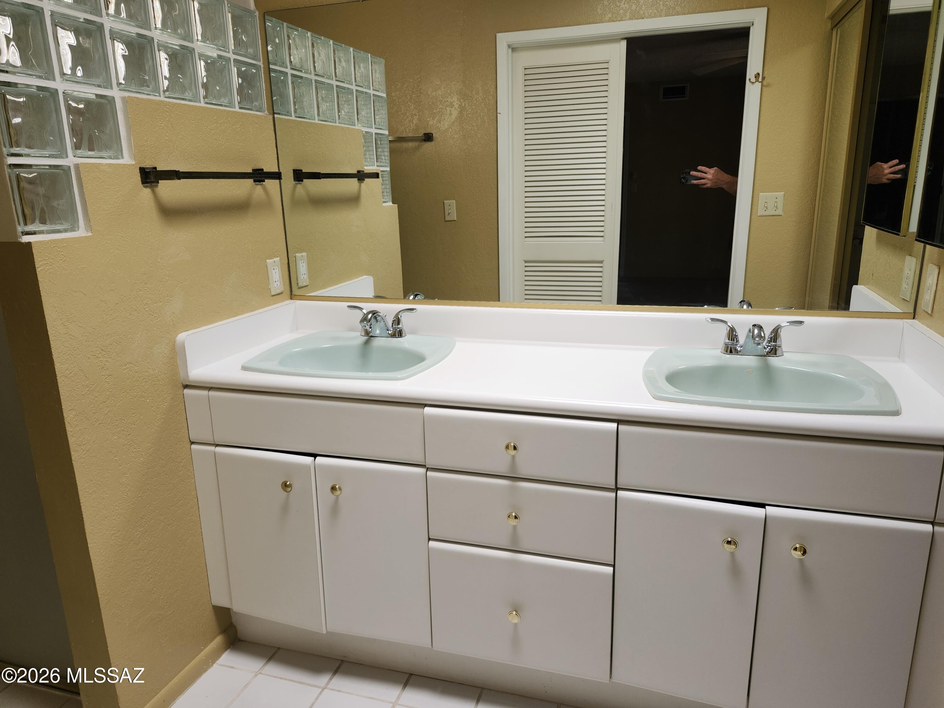 Sunrise Presidio Village (1-241) - Residential Lease