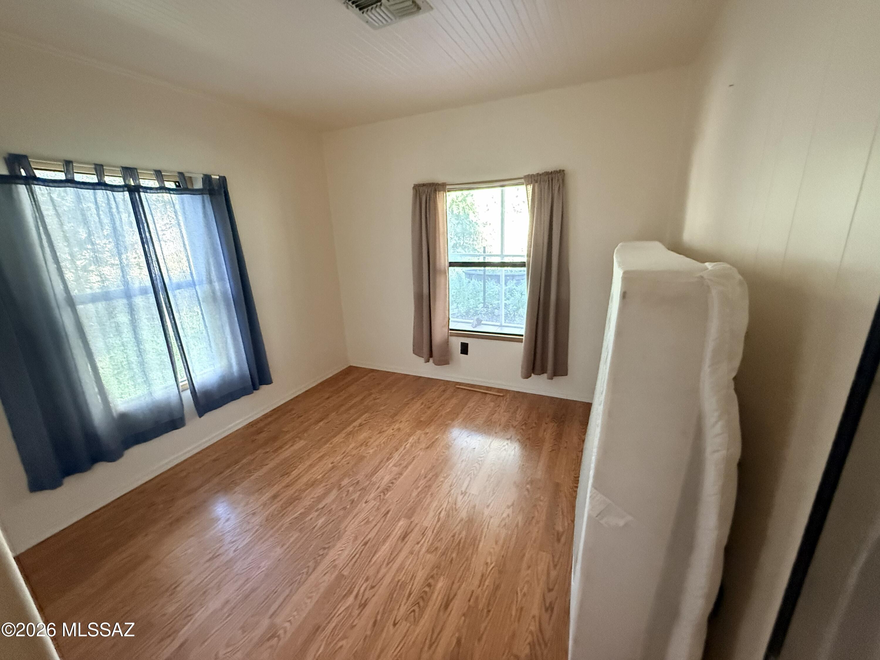 Unsubdivided - Residential