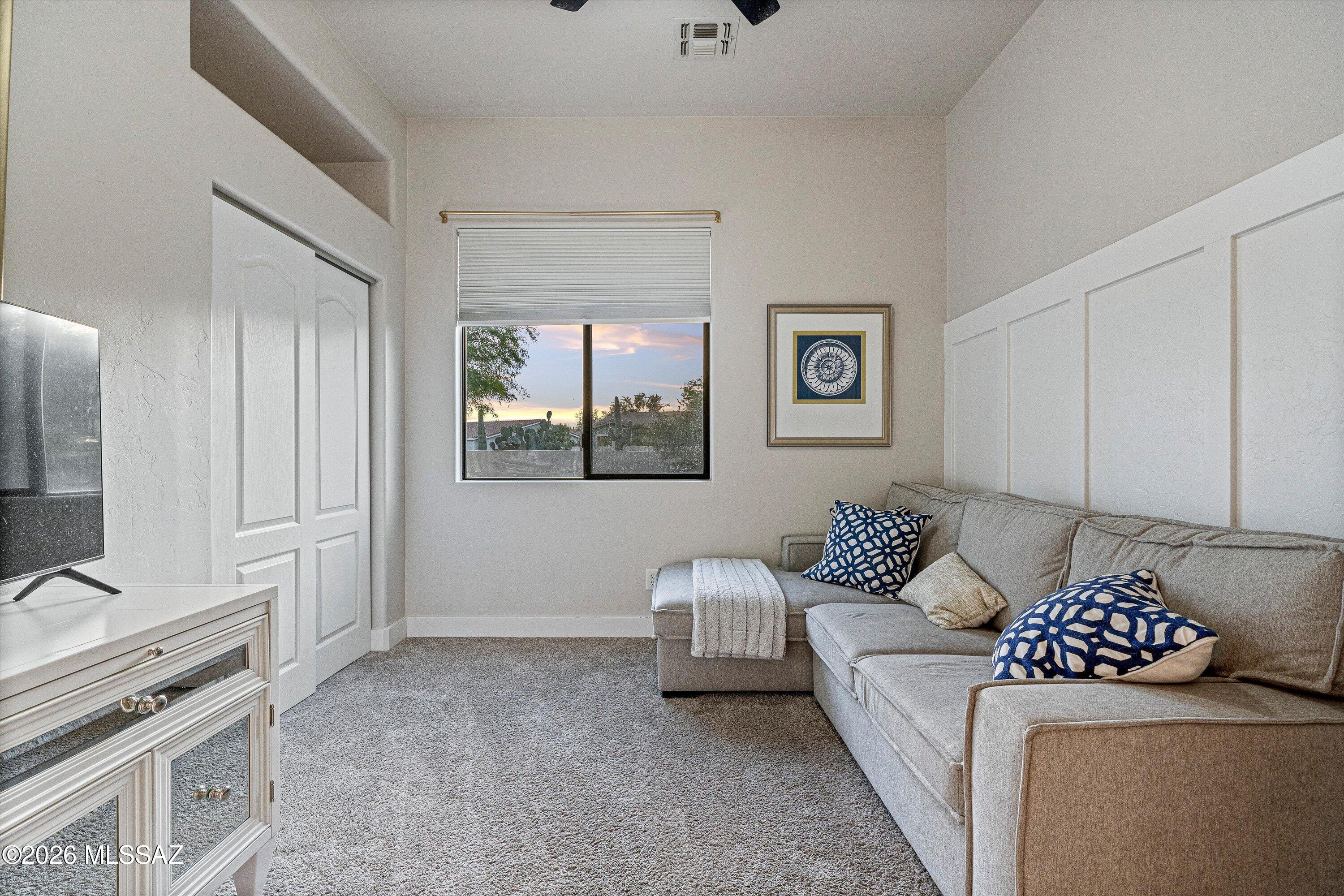 Mira Vista (1-60) - Residential