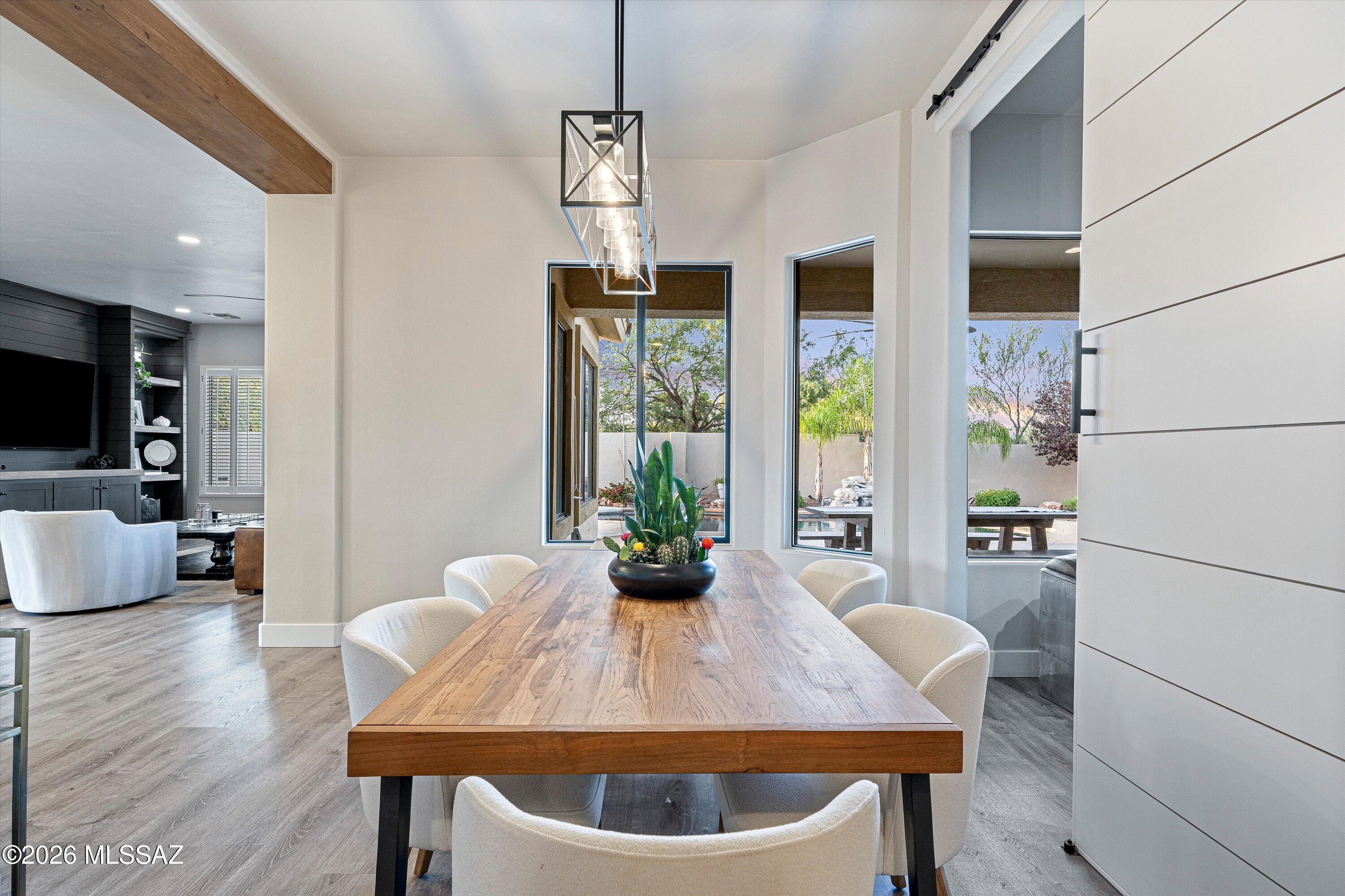 Mira Vista (1-60) - Residential