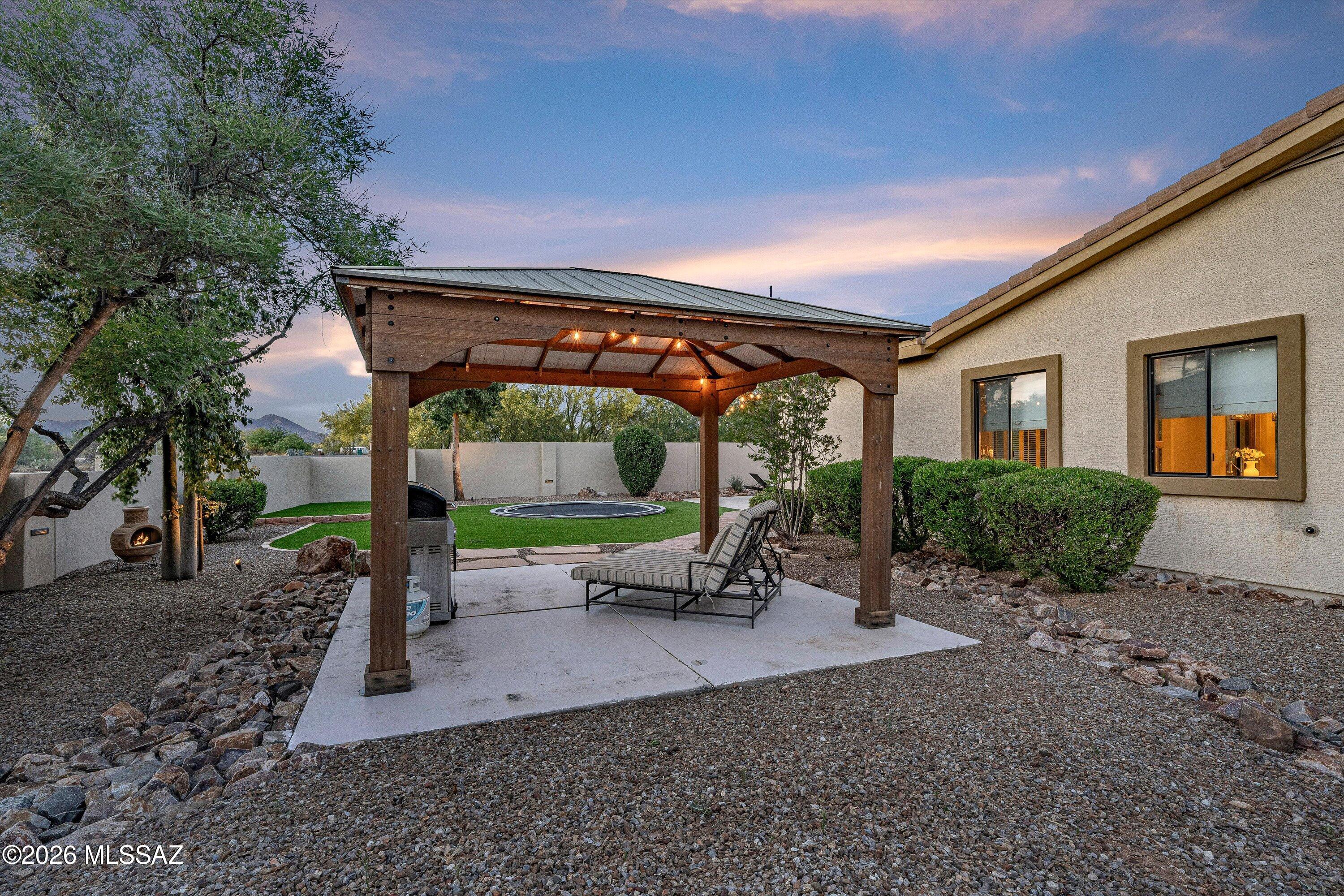 Mira Vista (1-60) - Residential