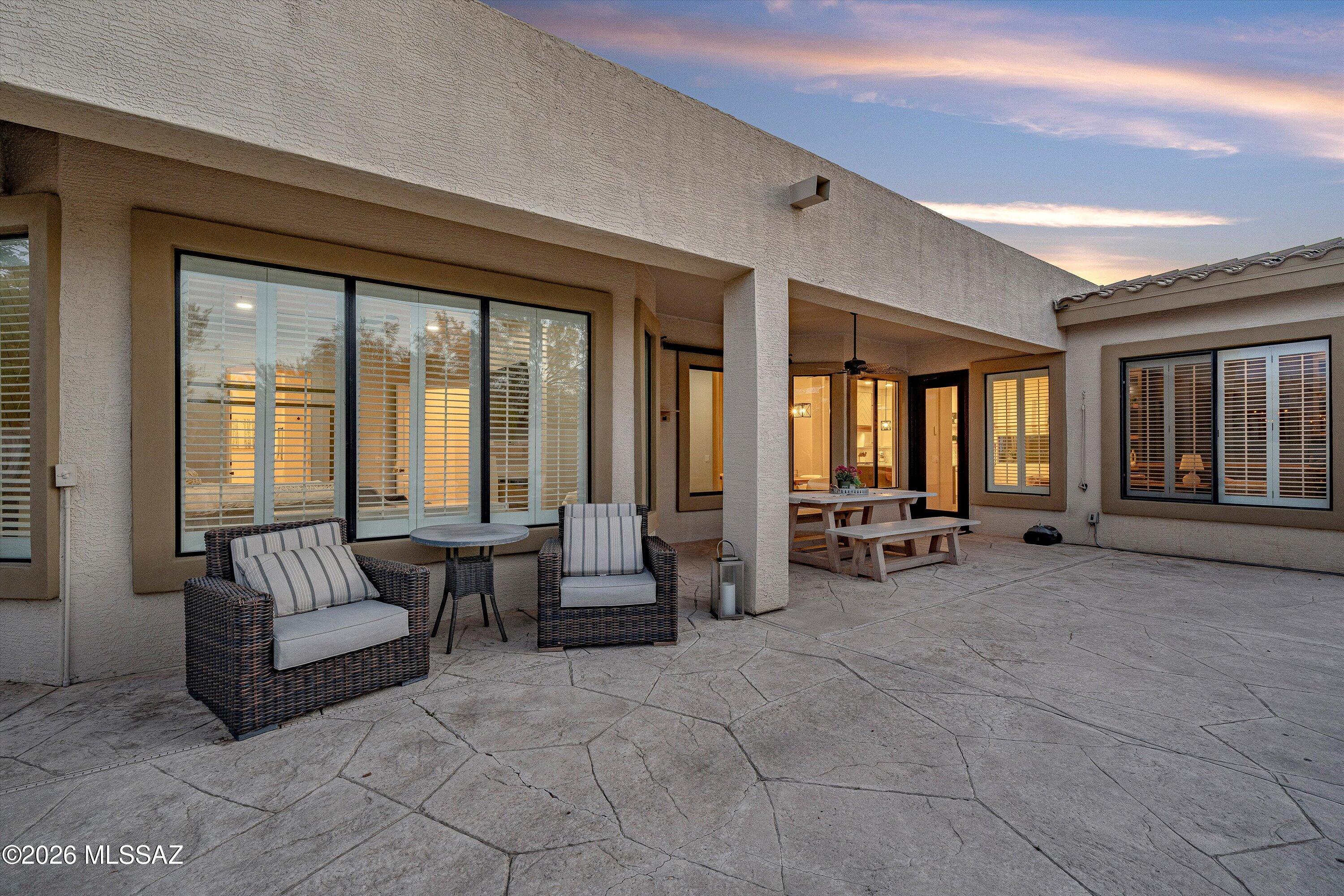 Mira Vista (1-60) - Residential