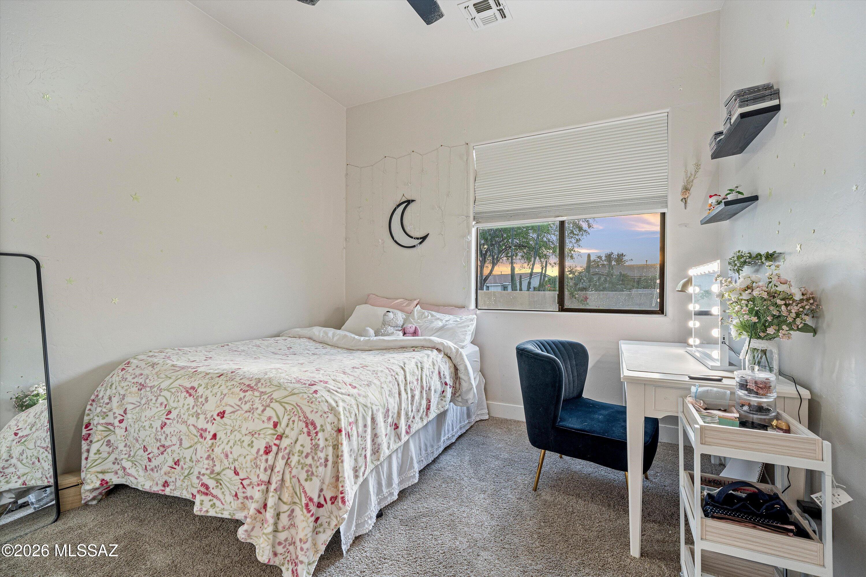 Mira Vista (1-60) - Residential