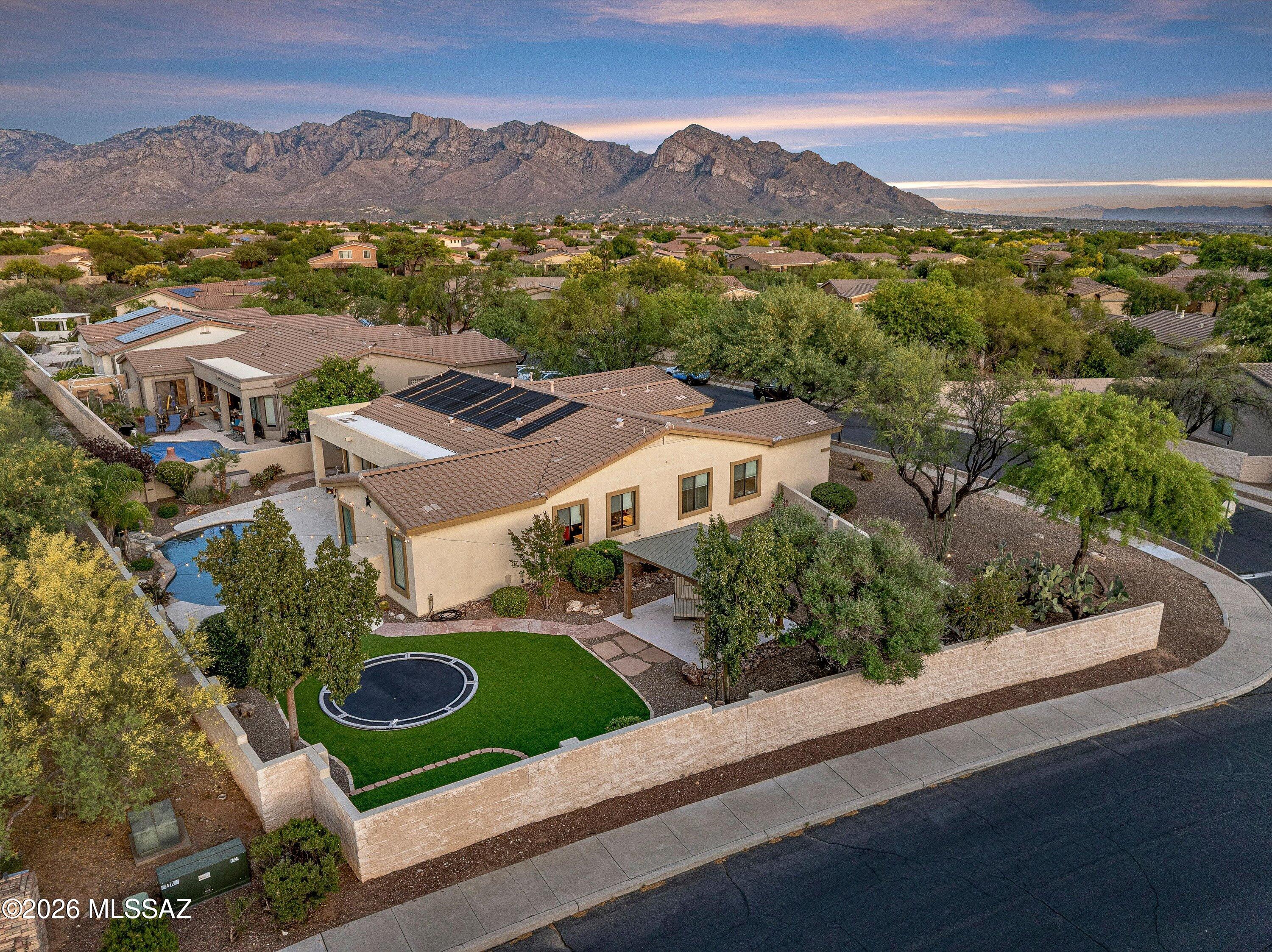Mira Vista (1-60) - Residential