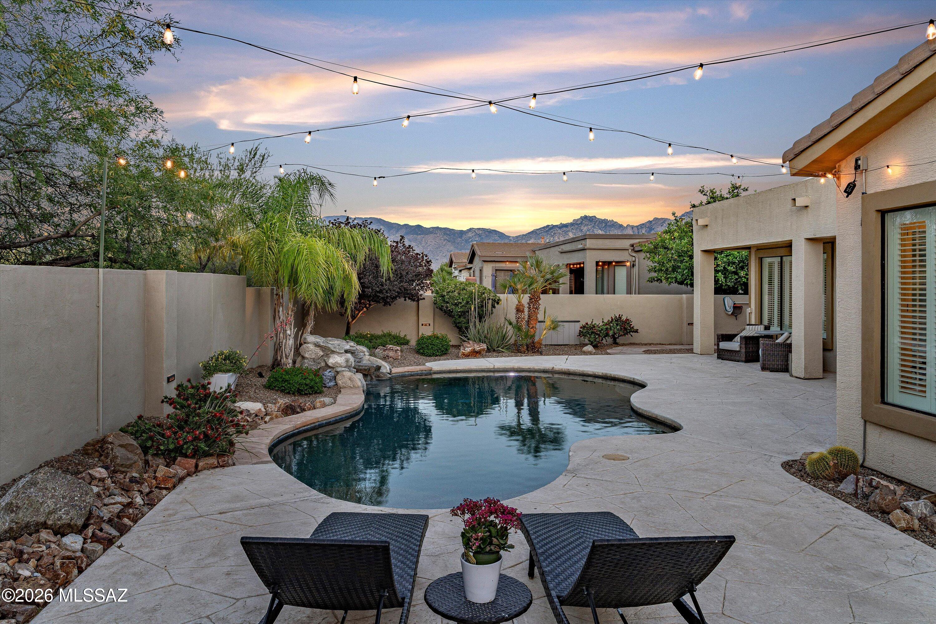 Mira Vista (1-60) - Residential