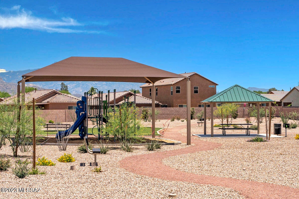 Bella Tierra - Residential