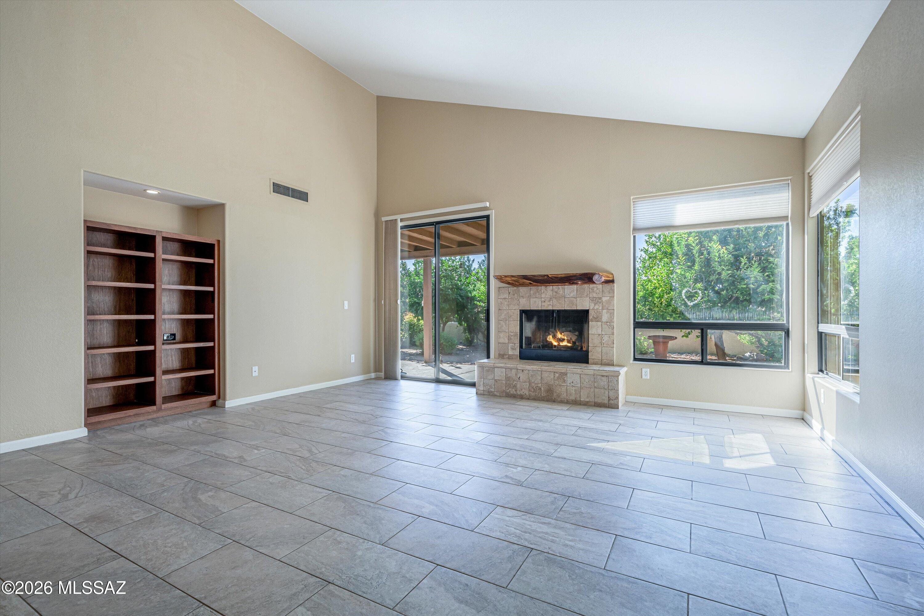Ridge 4 (52-143) - Residential