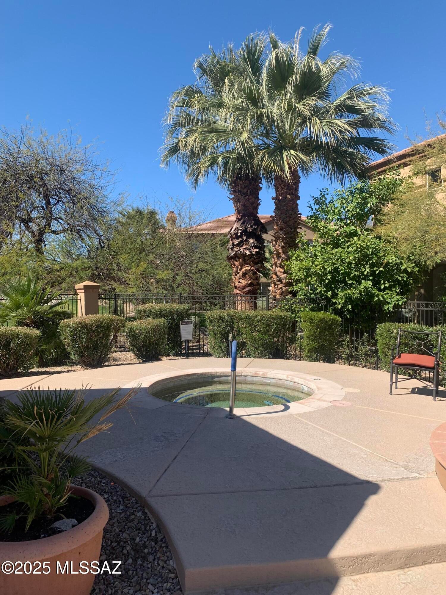 Pinnacle Canyon Condominium - Residential