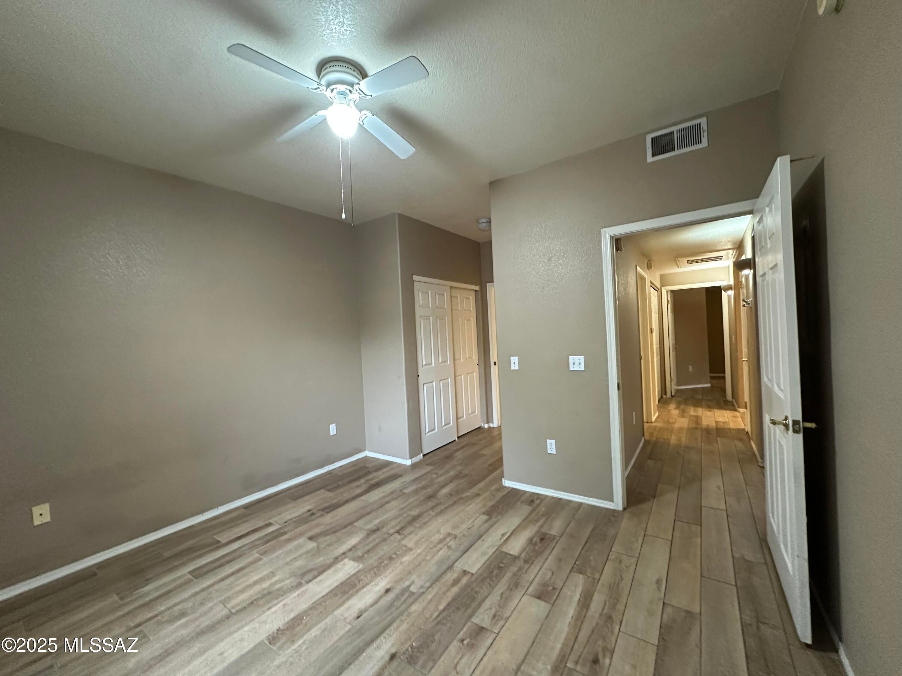 Pinnacle Canyon Condominium - Residential