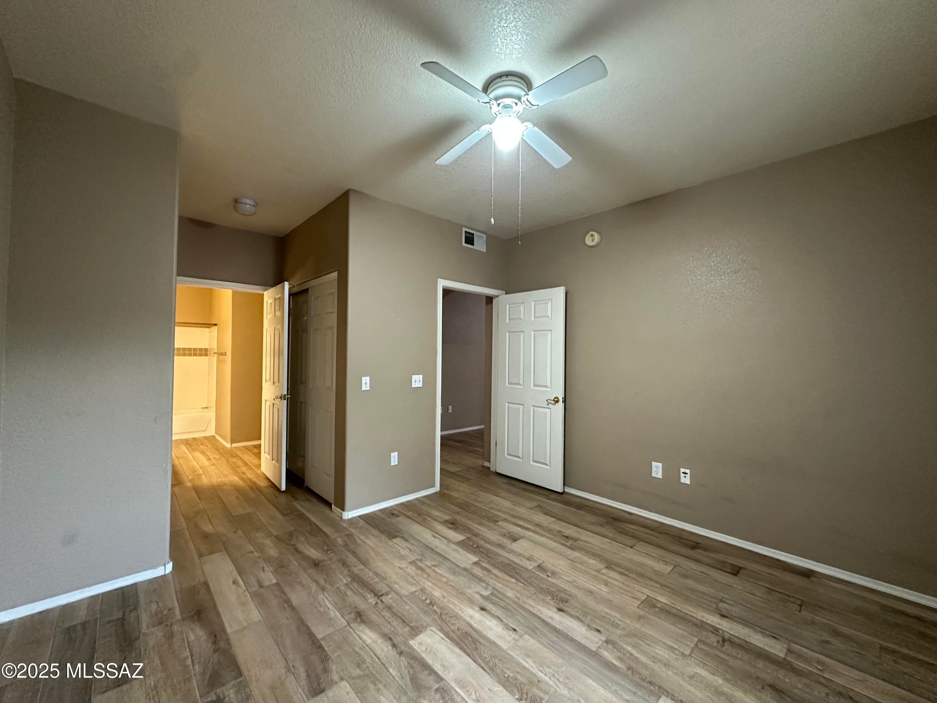 Pinnacle Canyon Condominium - Residential