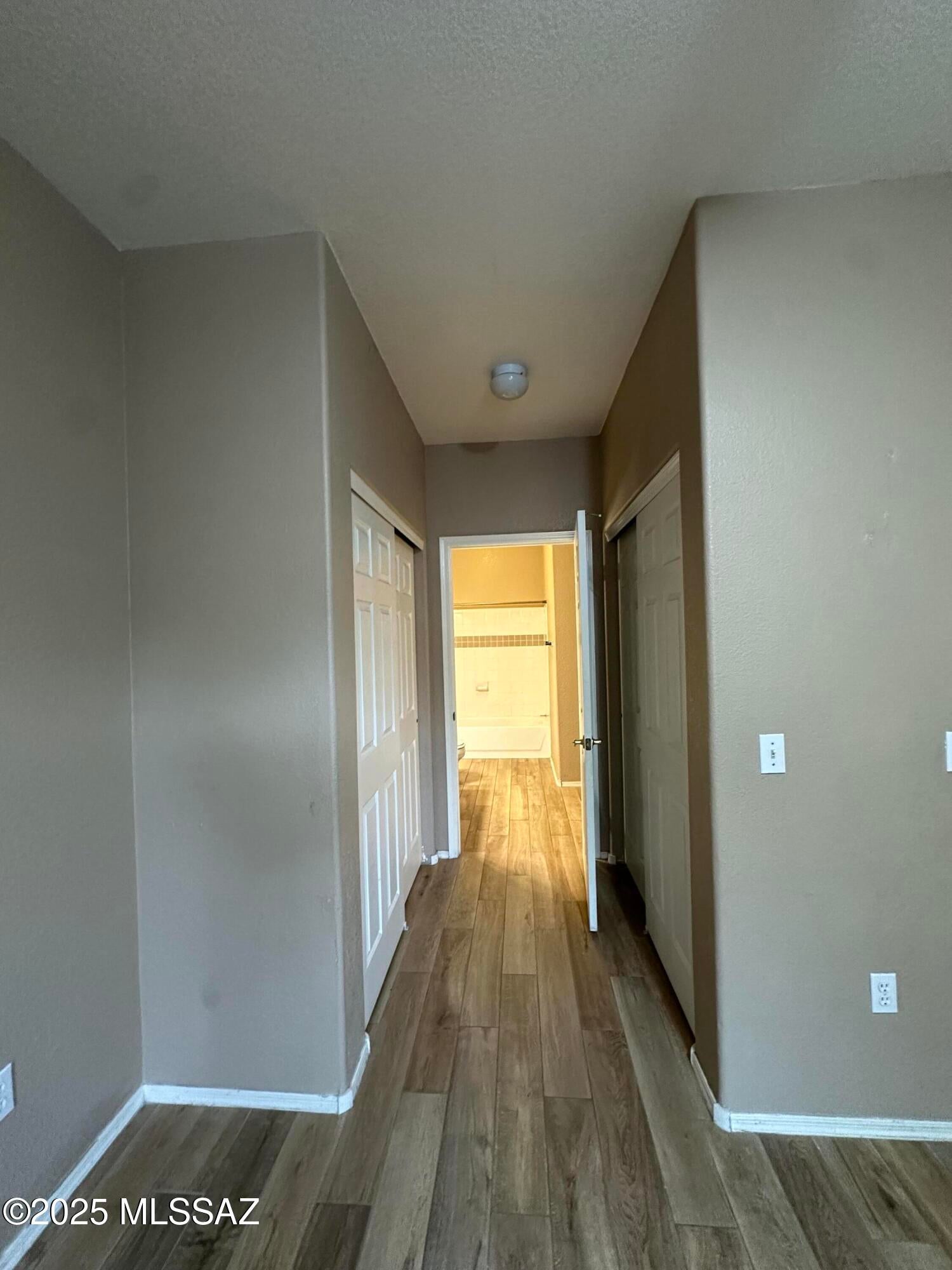 Pinnacle Canyon Condominium - Residential