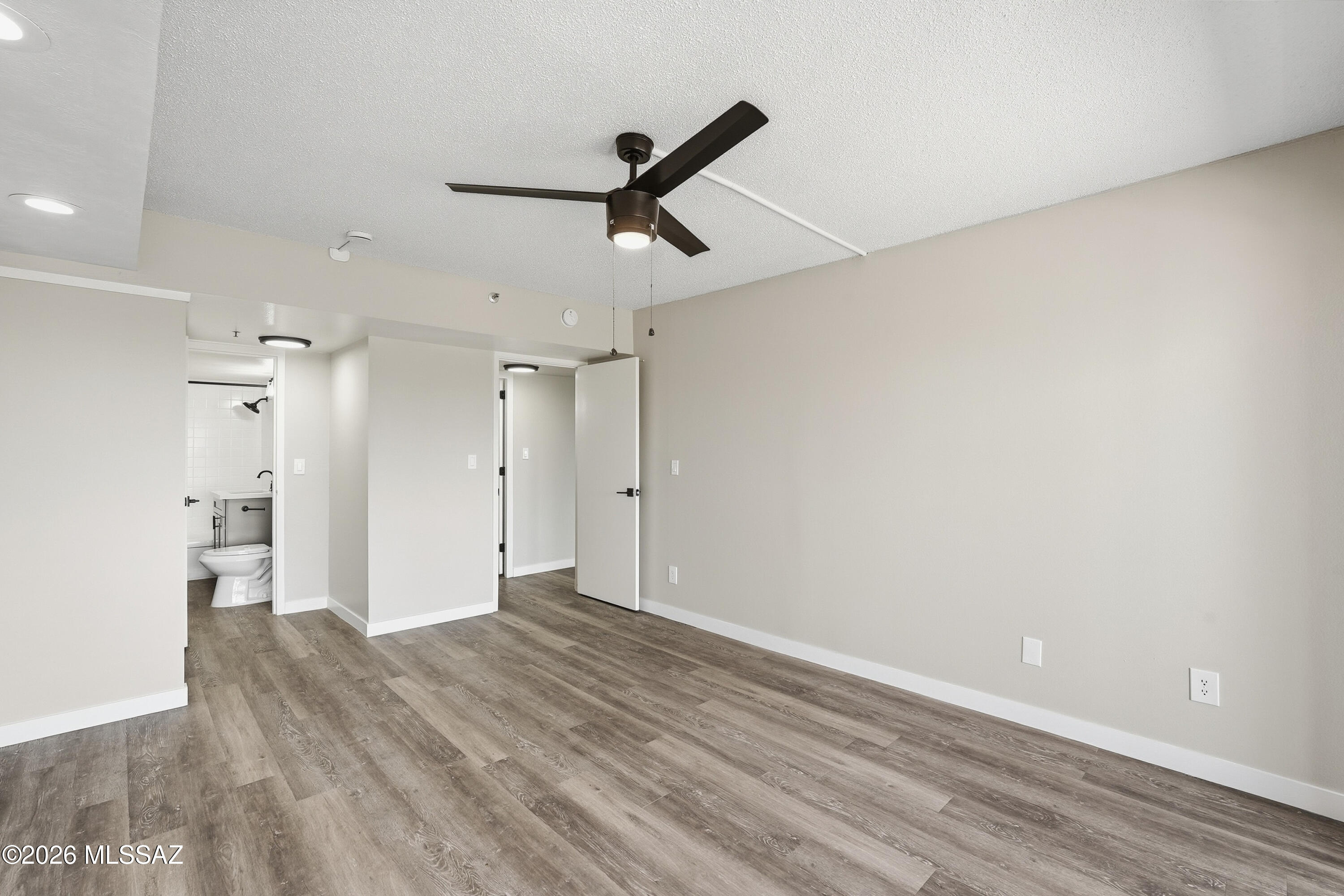 Redondo Towers Condos - Residential Lease