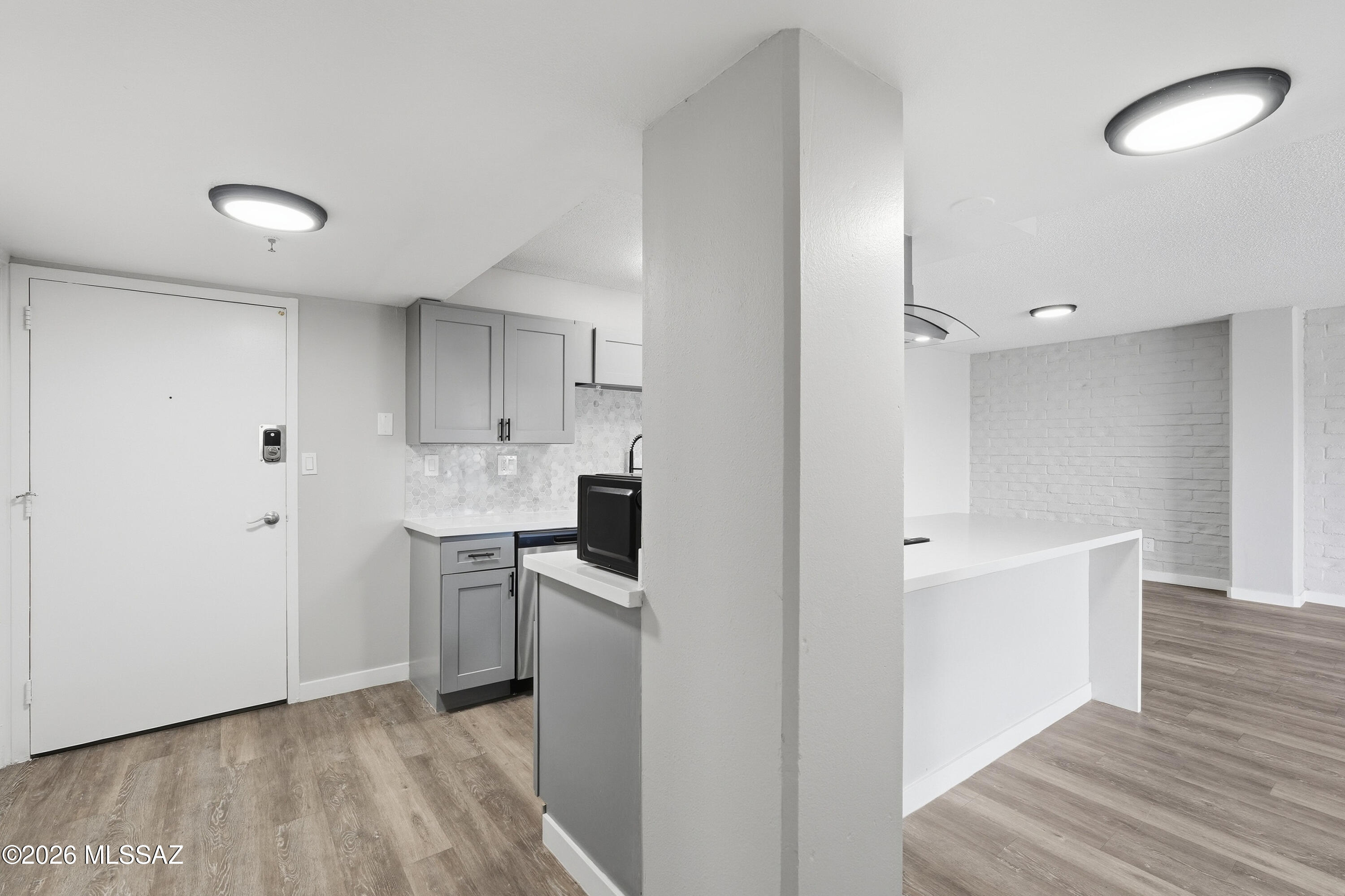 Redondo Towers Condos - Residential Lease