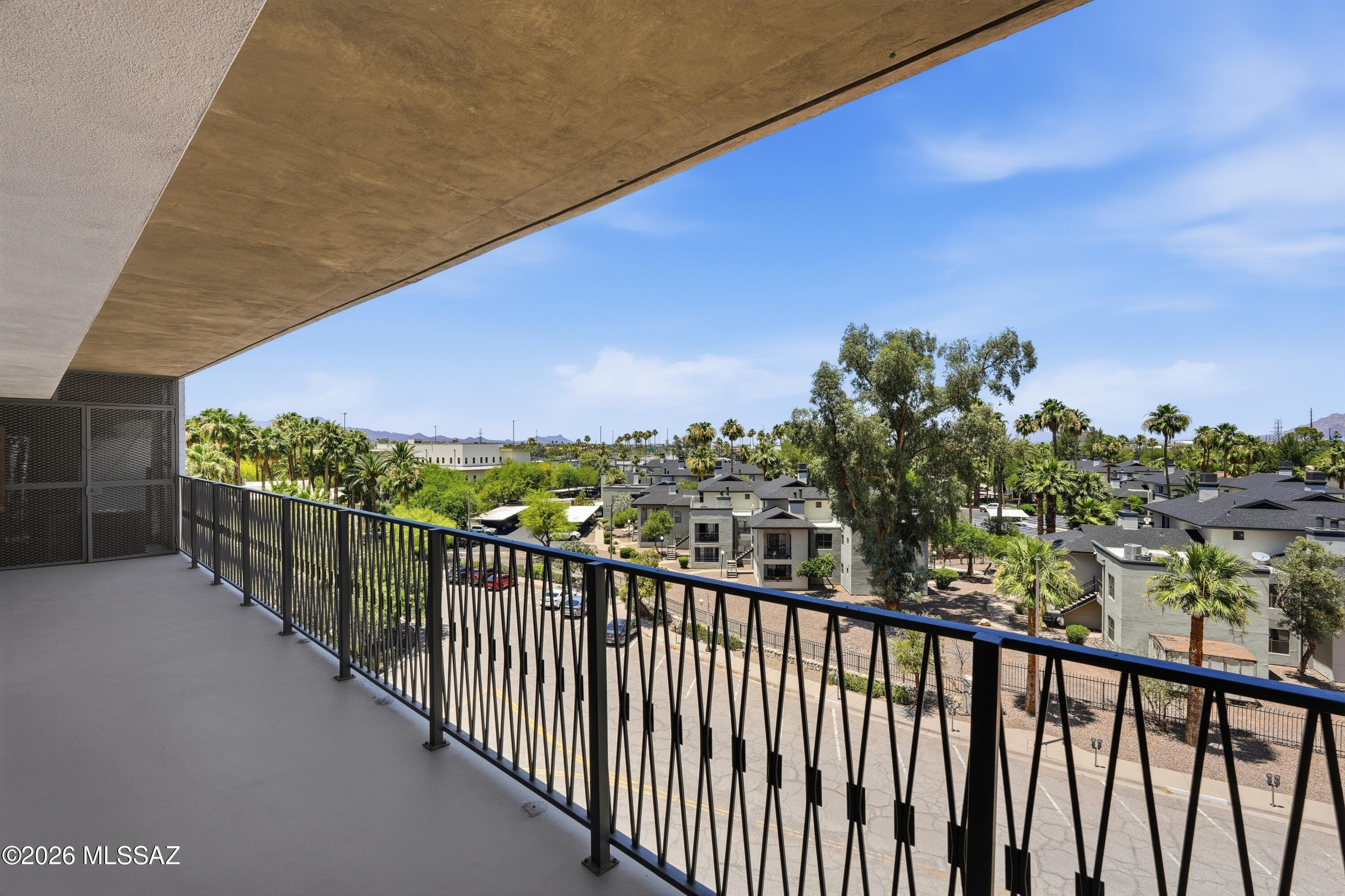 Redondo Towers Condos - Residential Lease