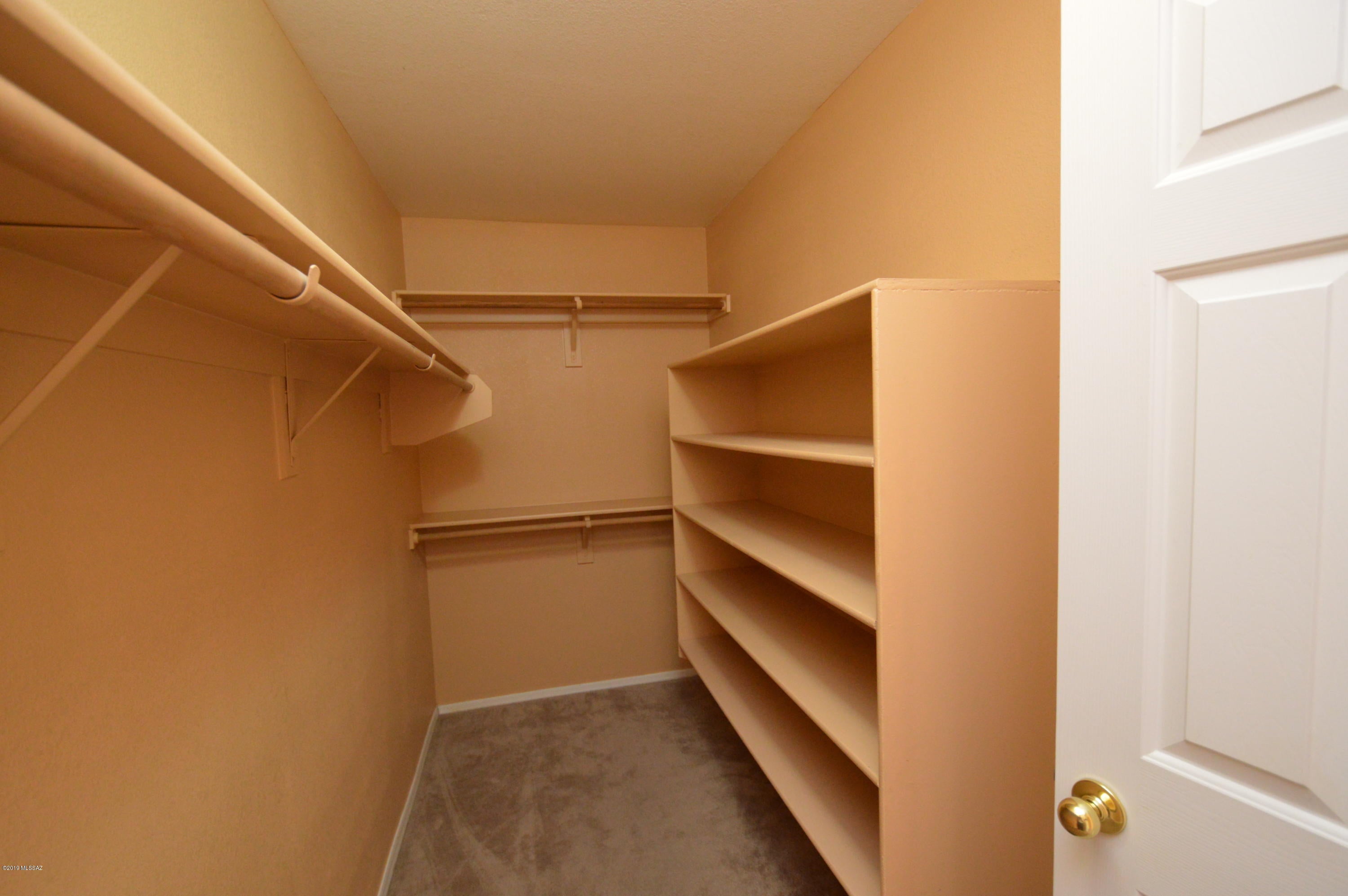 Ironwood (1-139) - Residential Lease