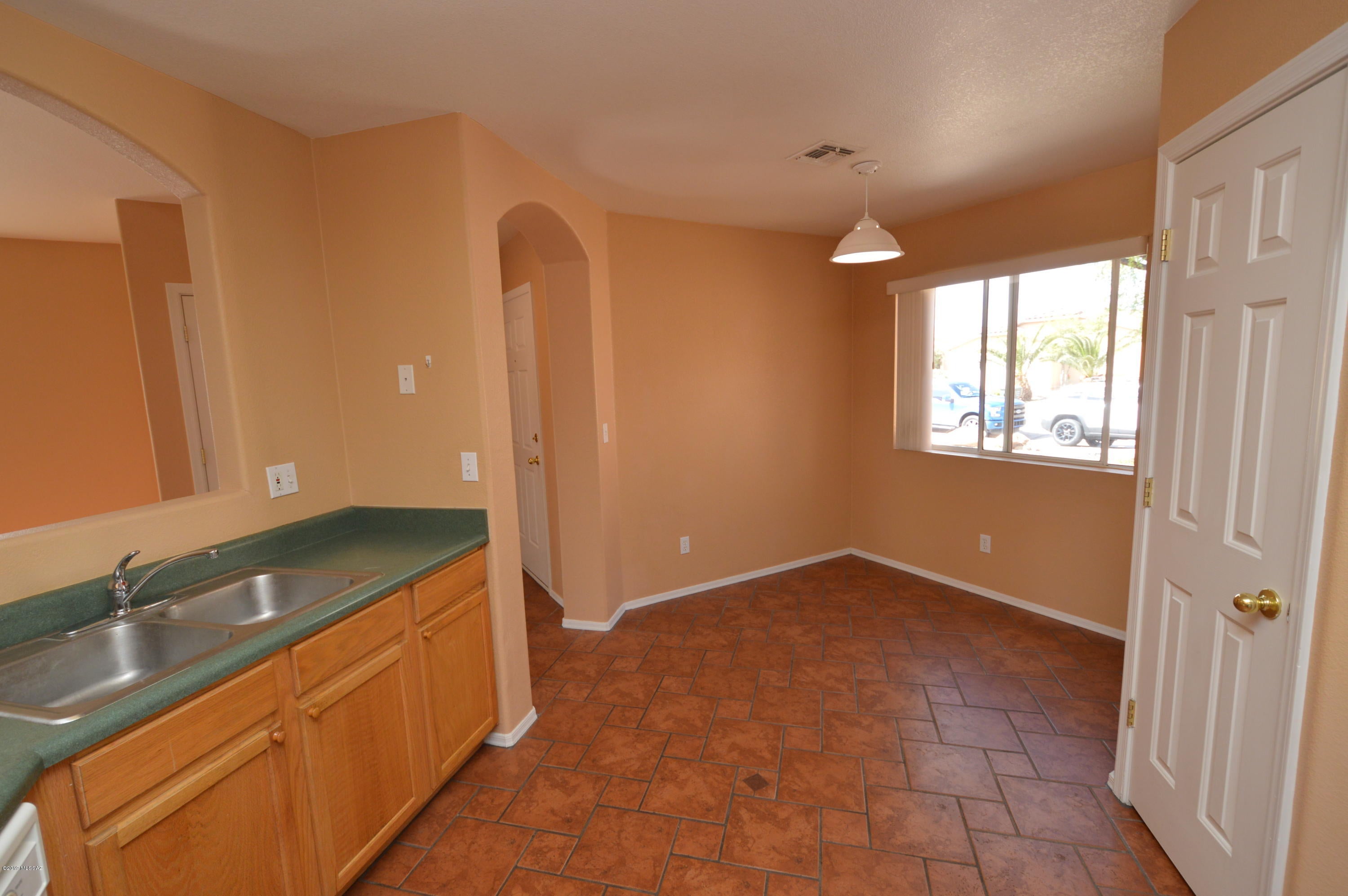 Ironwood (1-139) - Residential Lease