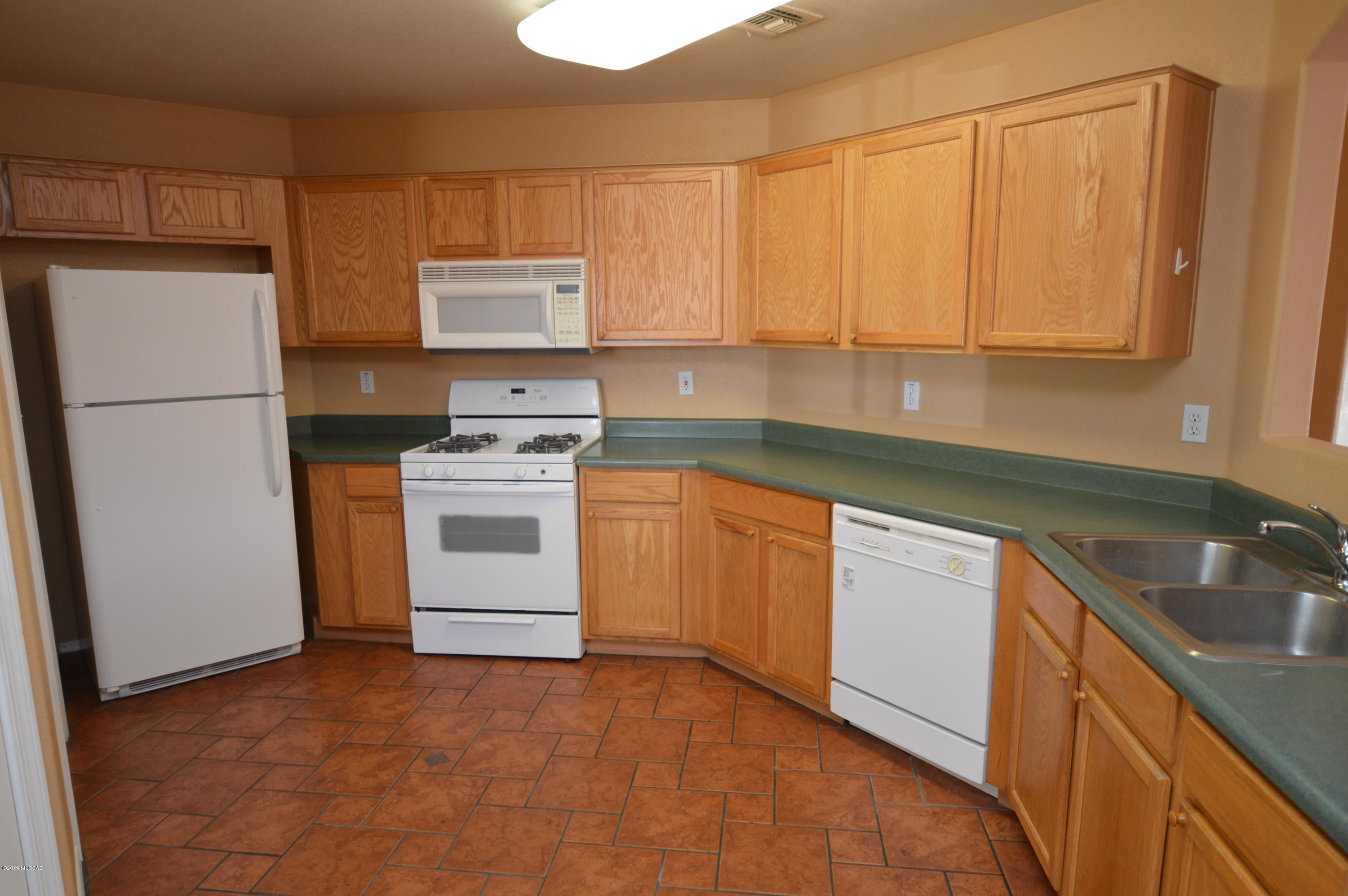 Ironwood (1-139) - Residential Lease