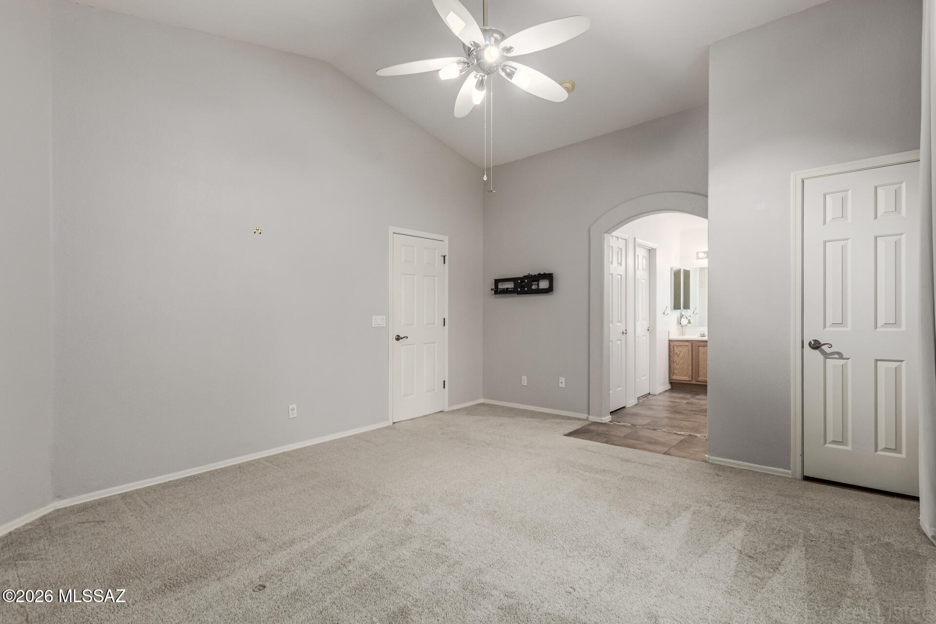 Linda Vista Ridge(1-77) - Residential