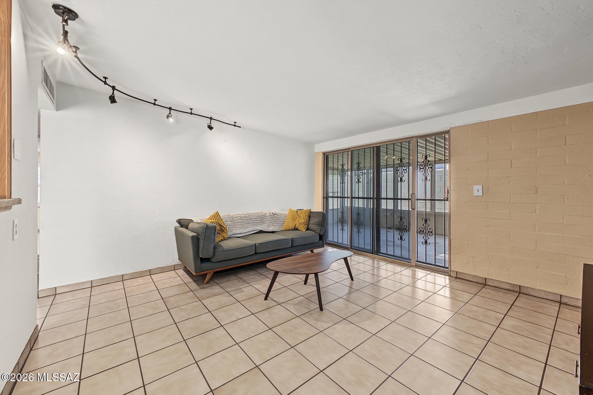 Vista Del Prado (1-274) - Residential