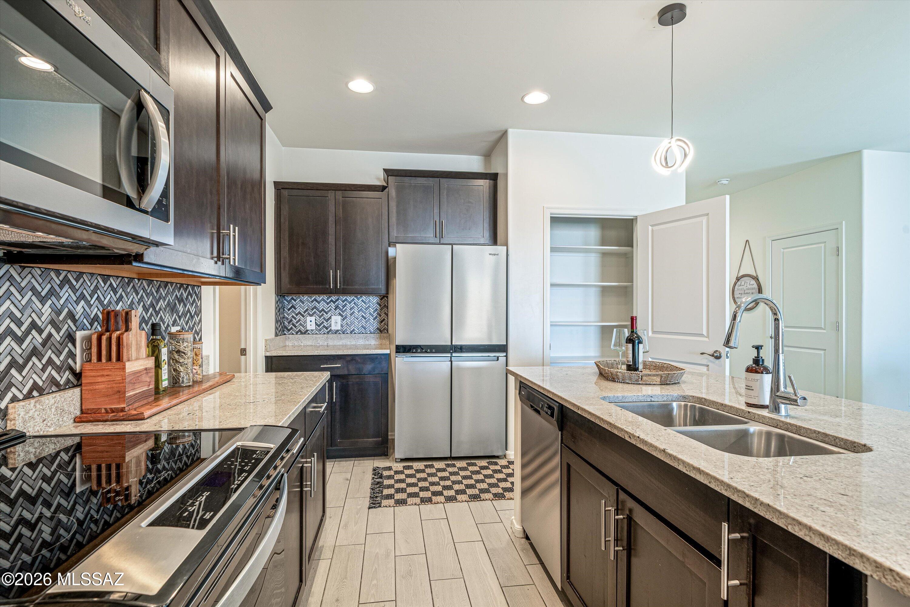 Hanson Ridge - Residential