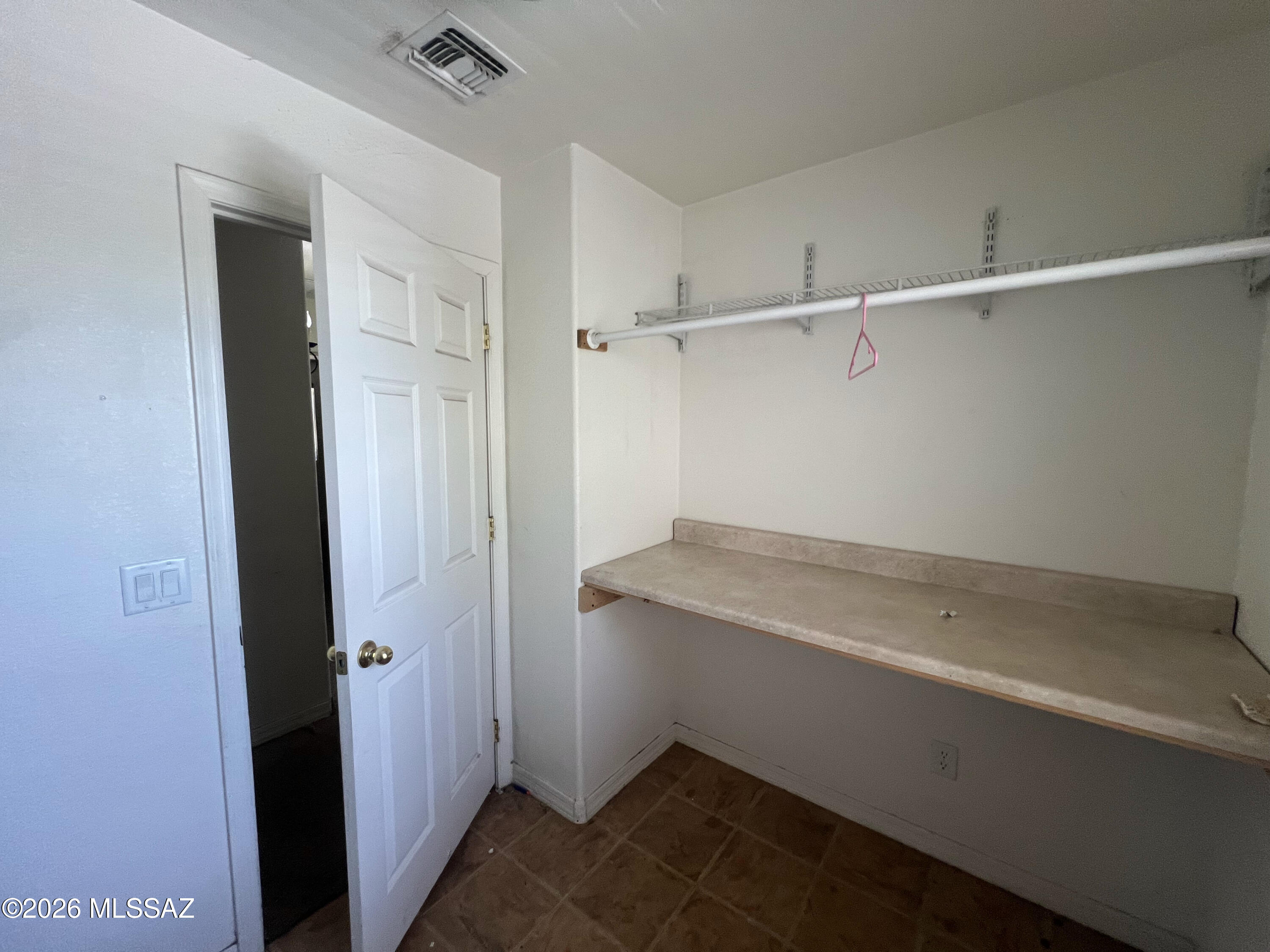 Presidio De Cancion (1-200) - Residential