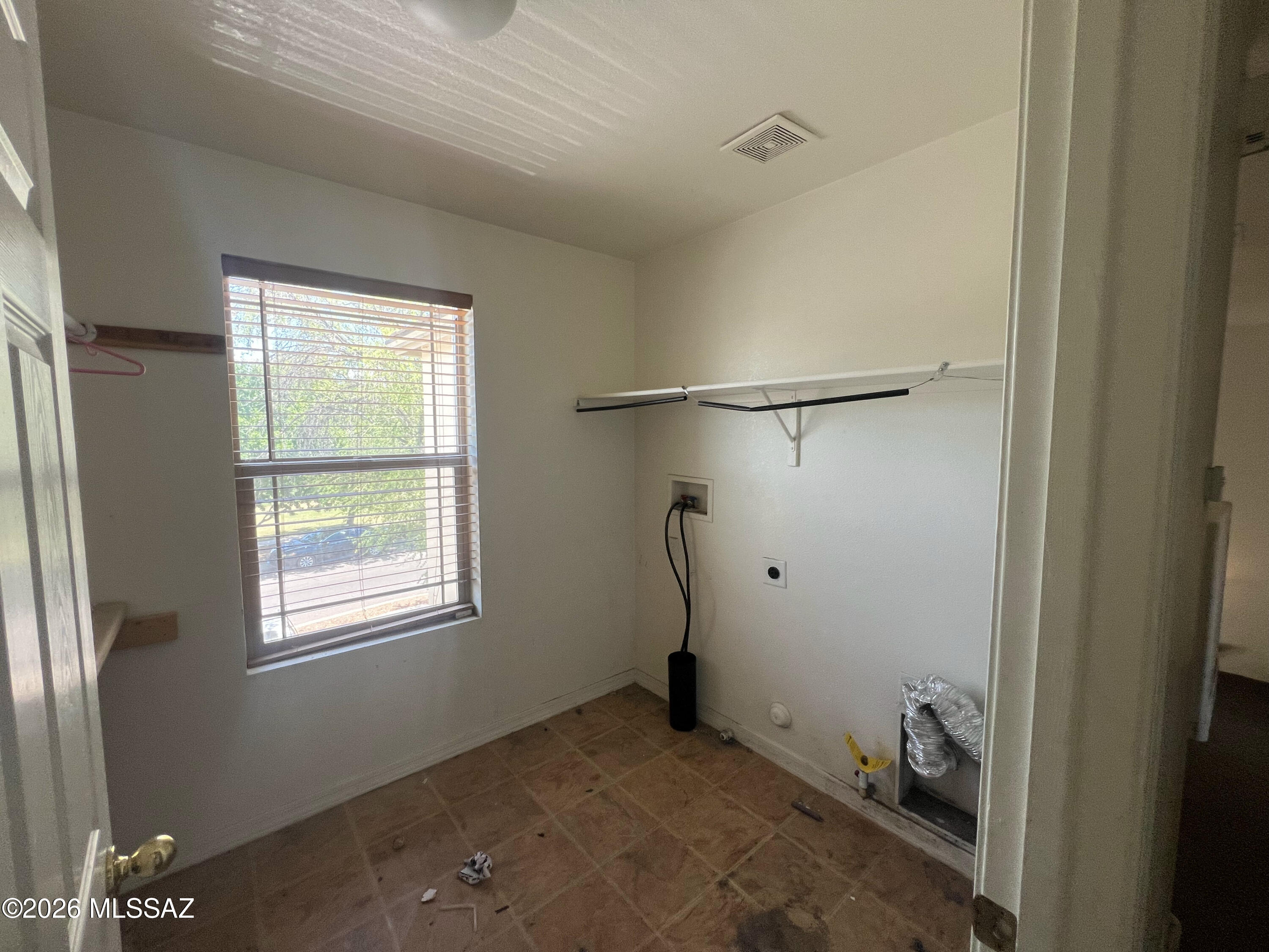 Presidio De Cancion (1-200) - Residential