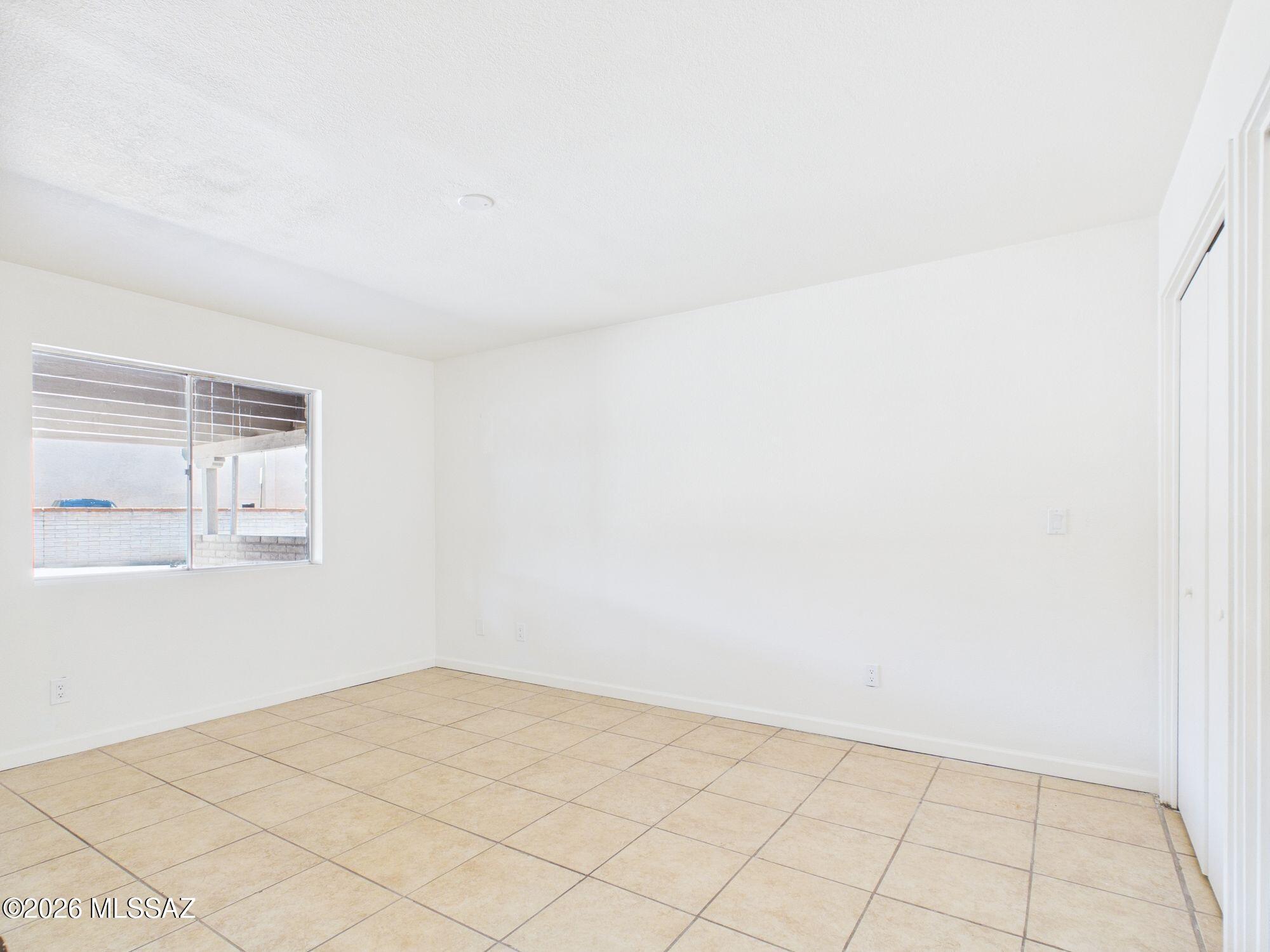 Woodland Hills NO. 2 (1-22) - Residential