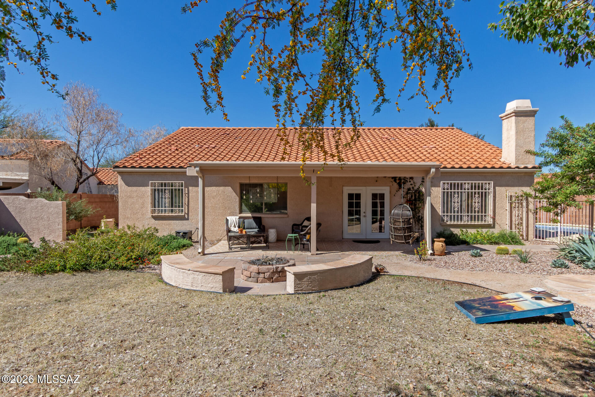 Las Lindas(1-76) - Residential