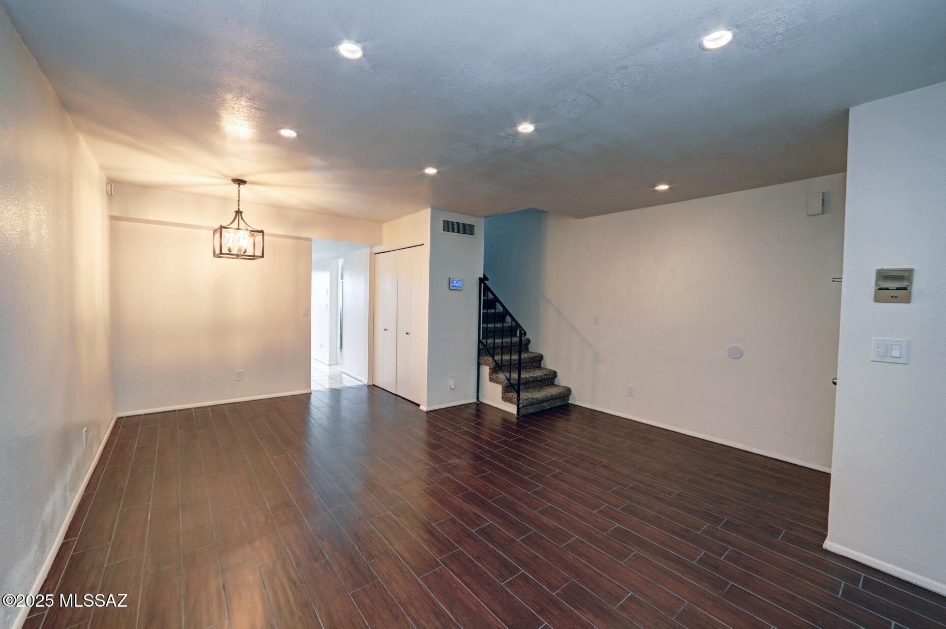 Euclid Point Condos (1-25) - Residential Lease