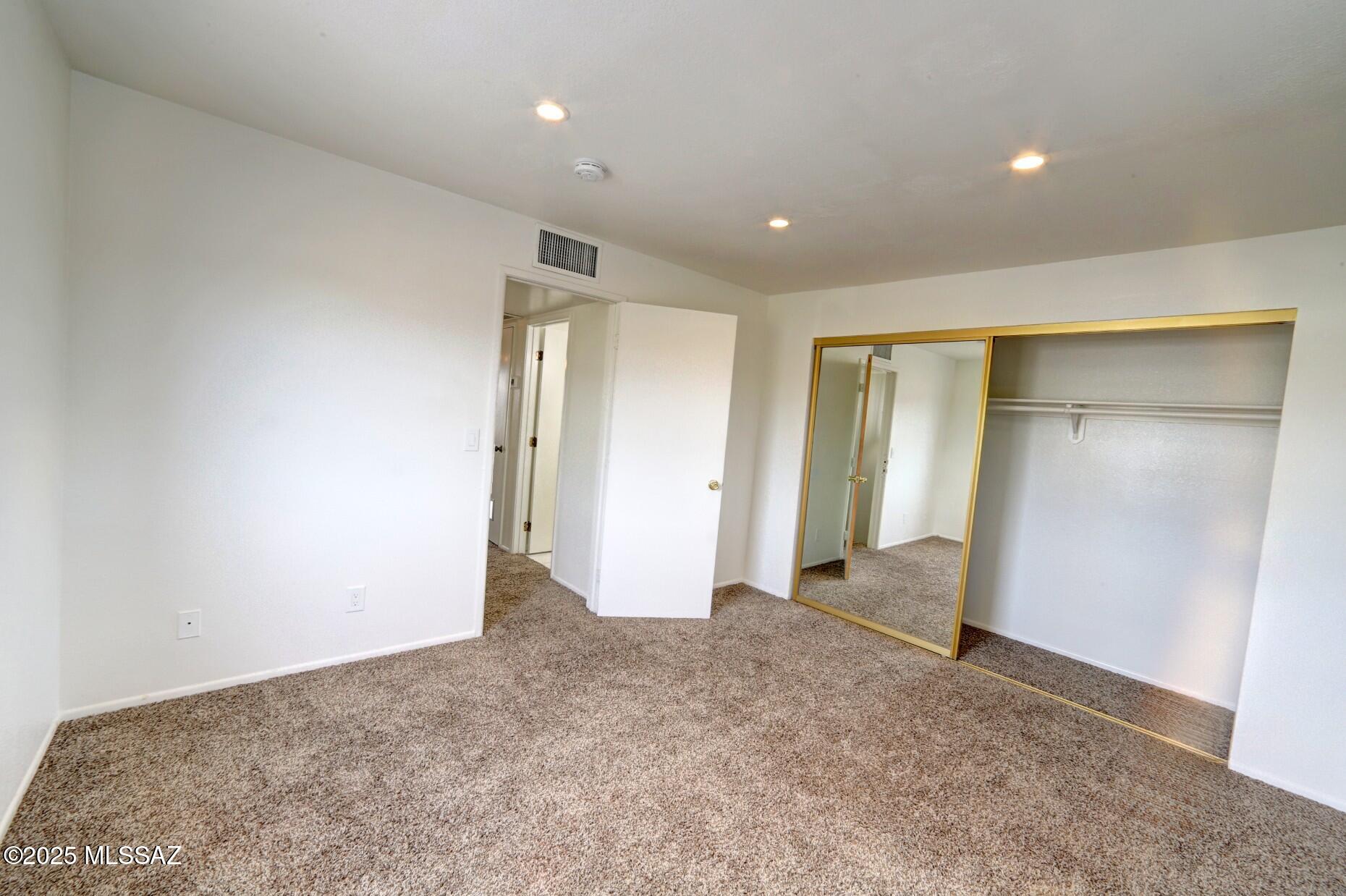 Euclid Point Condos (1-25) - Residential Lease