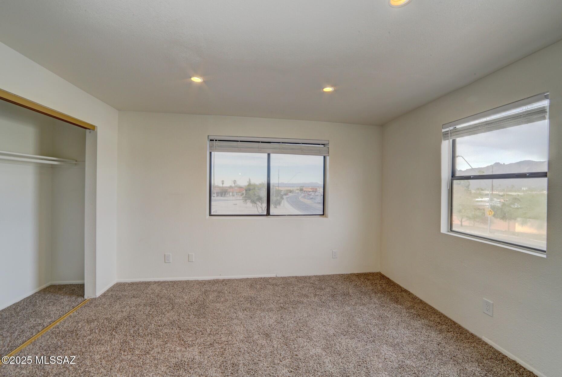Euclid Point Condos (1-25) - Residential Lease