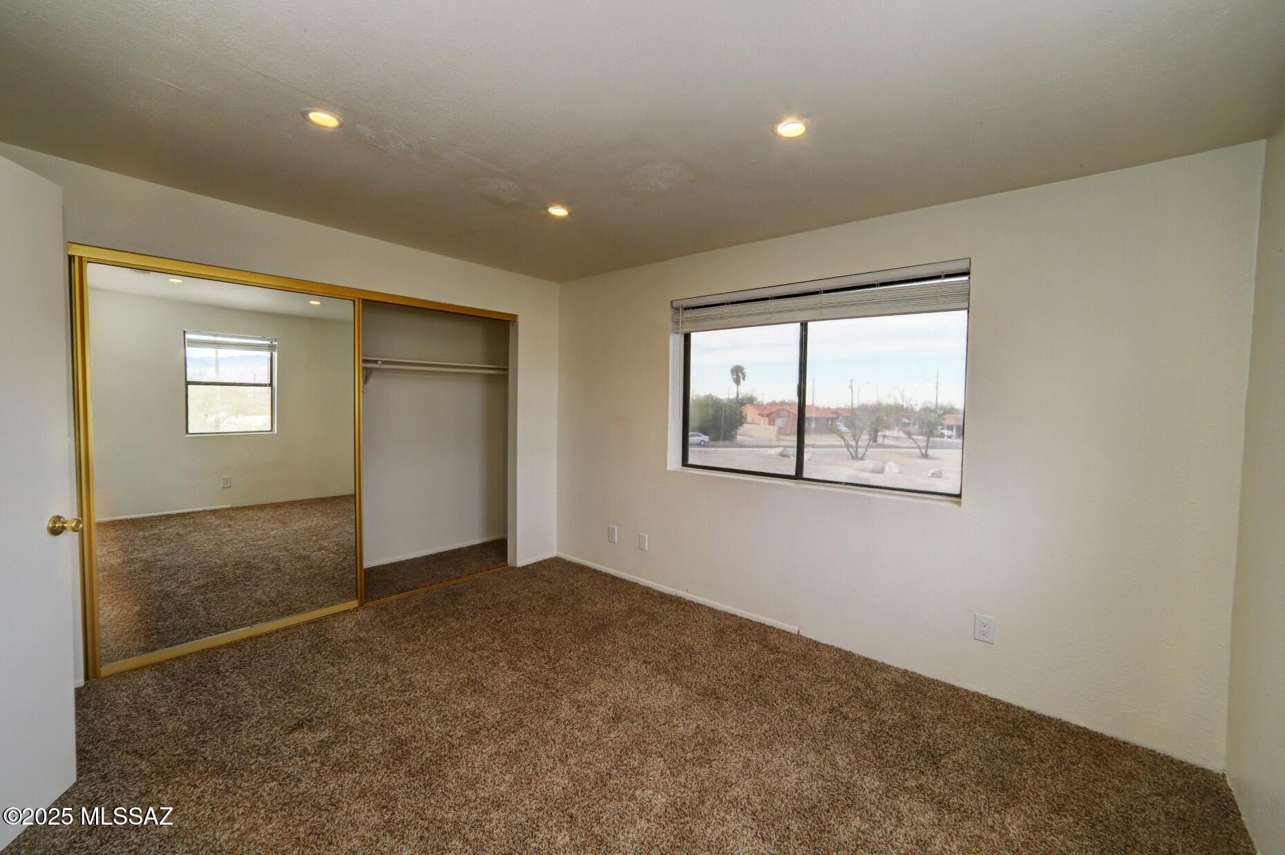 Euclid Point Condos (1-25) - Residential Lease