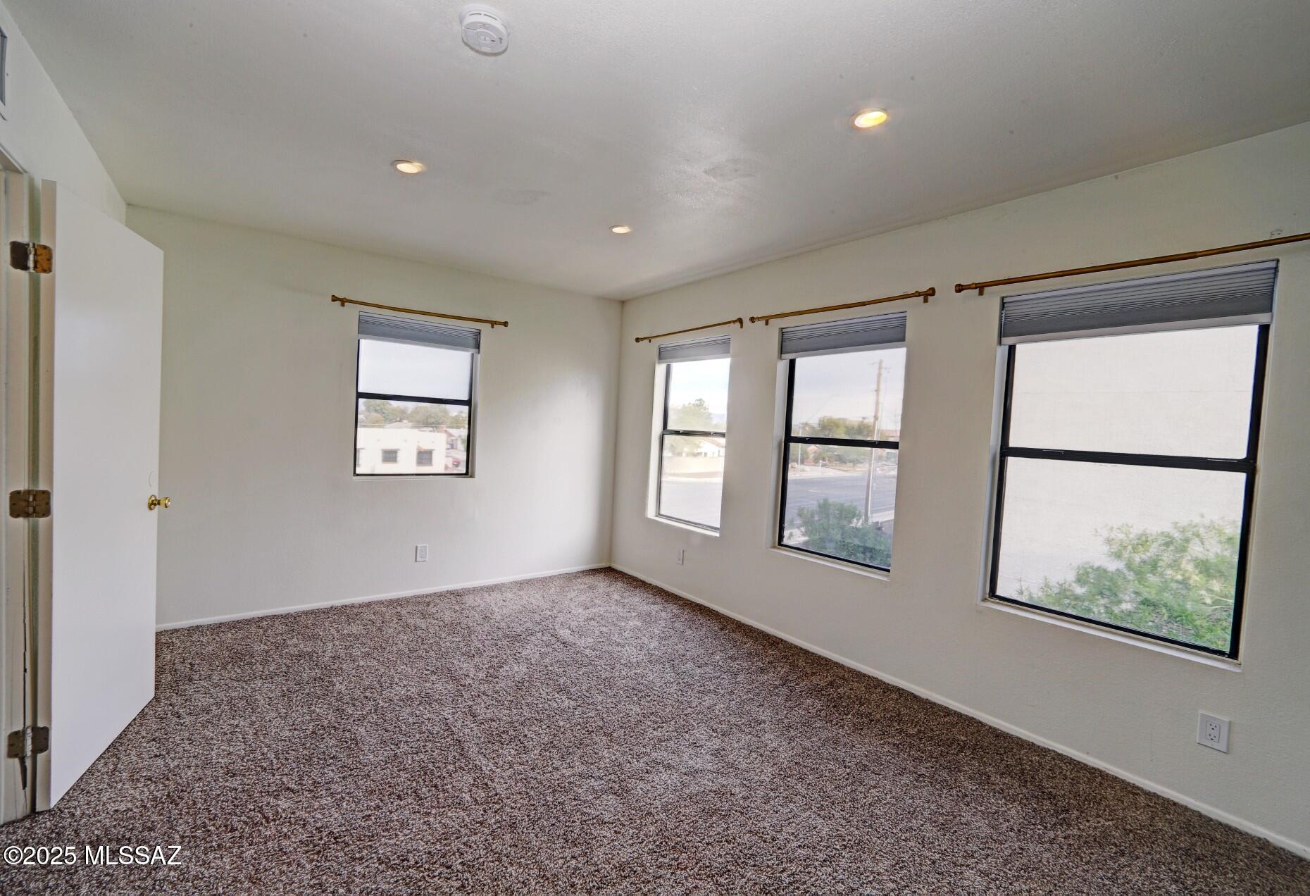 Euclid Point Condos (1-25) - Residential Lease