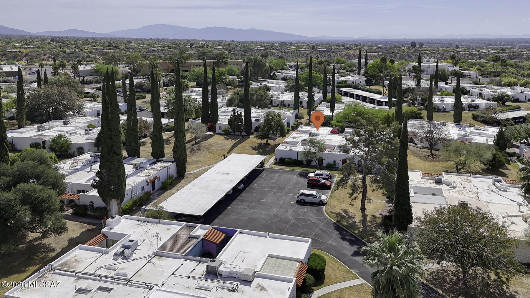 Las Lomitas (1) - Residential